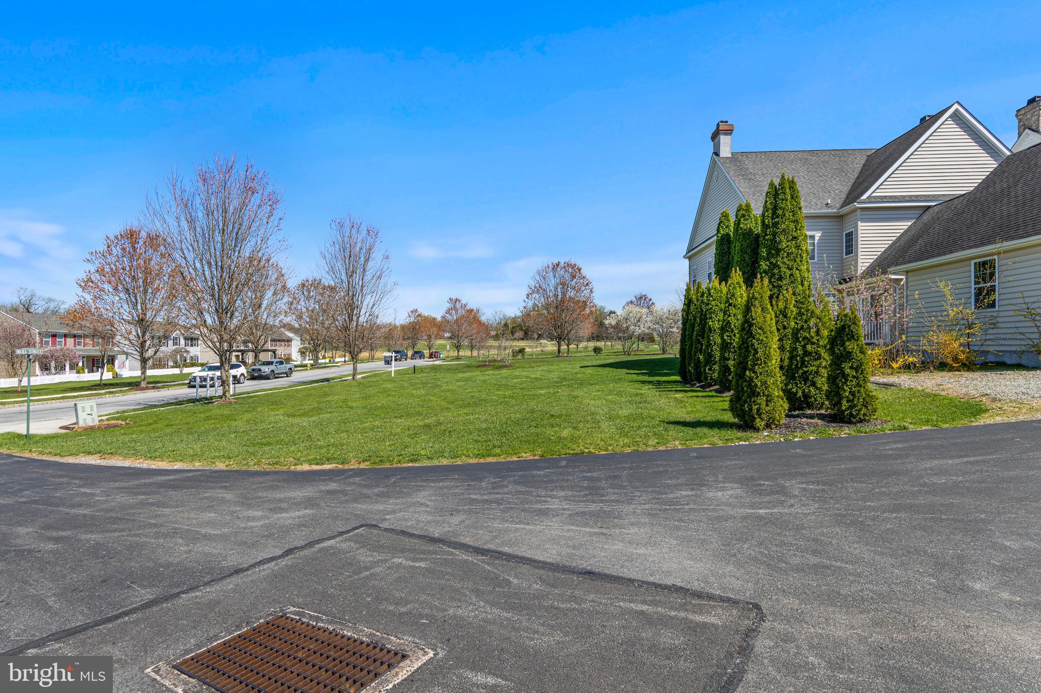 NEW DALEVILLE - Residential