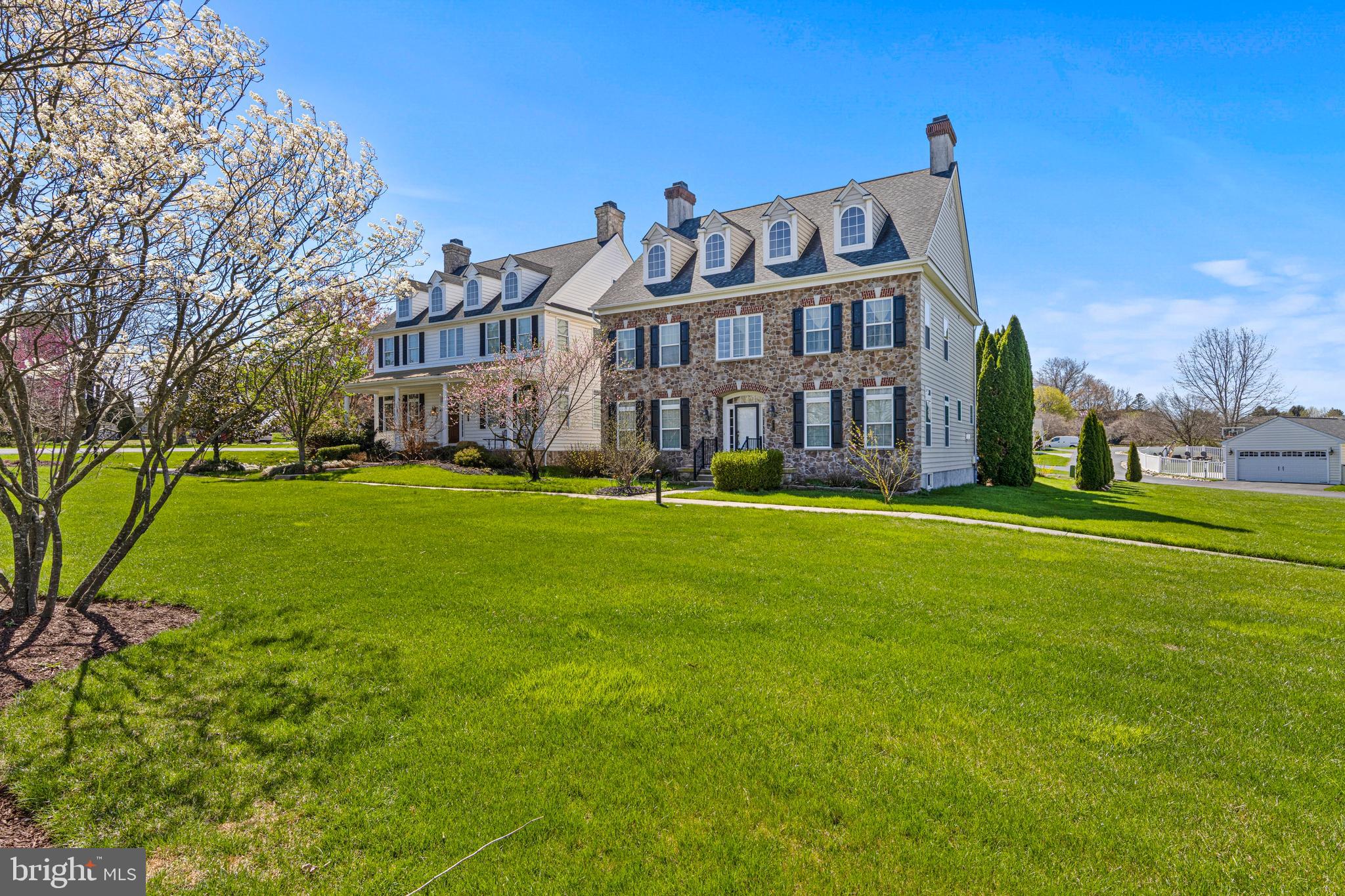 NEW DALEVILLE - Residential