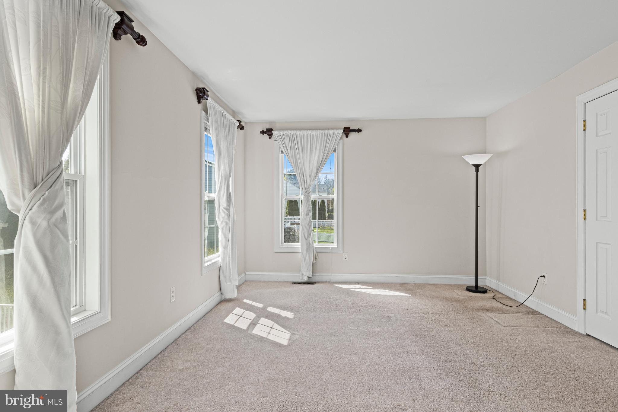 NEW DALEVILLE - Residential