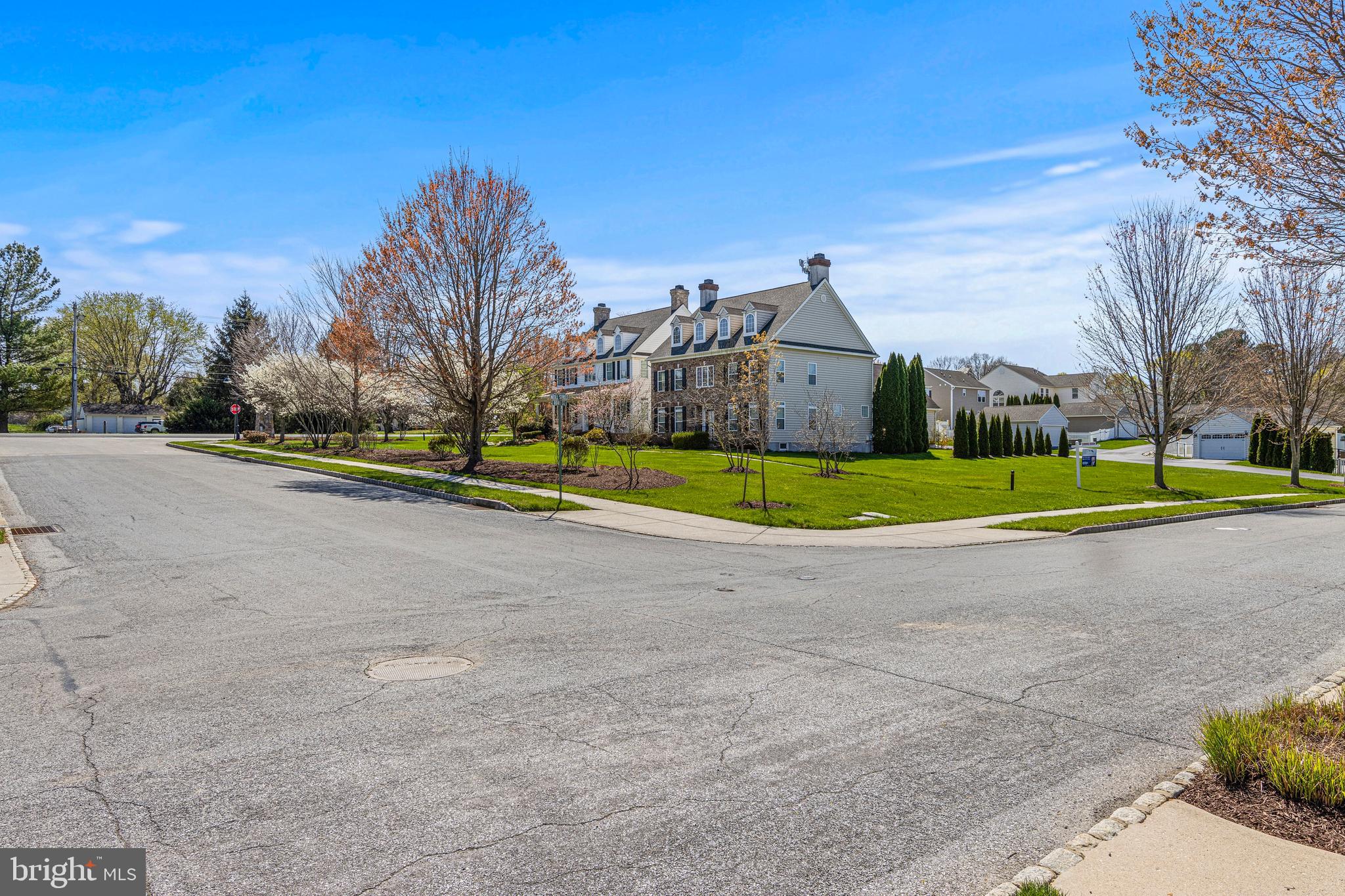 NEW DALEVILLE - Residential