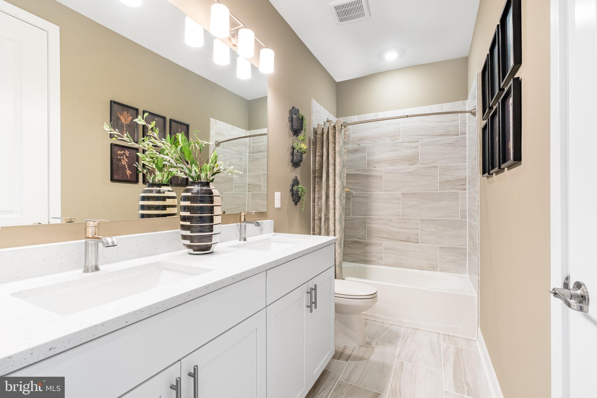 PARKSIDE PRESERVE - Residential