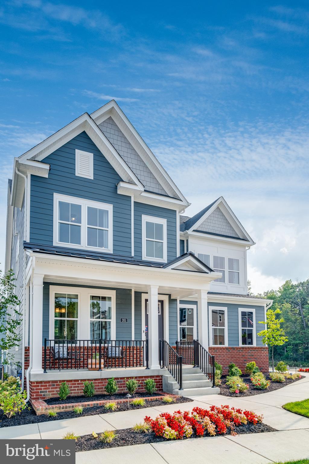 PARKSIDE PRESERVE - Residential