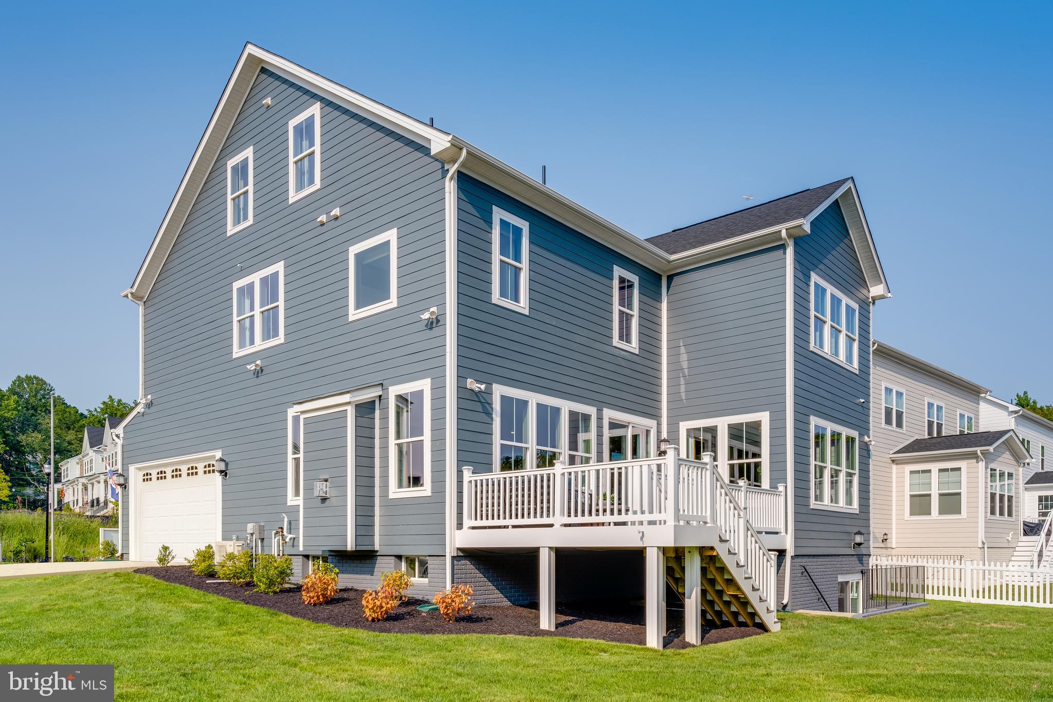 PARKSIDE PRESERVE - Residential