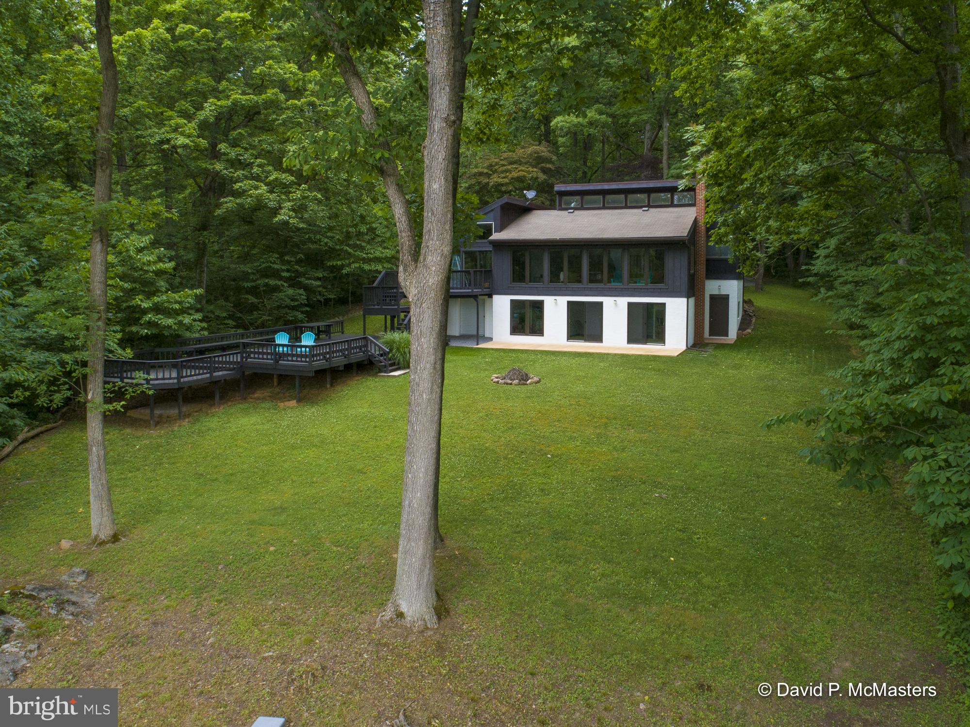 WHITINGS NECK FARM ESTATES - Residential