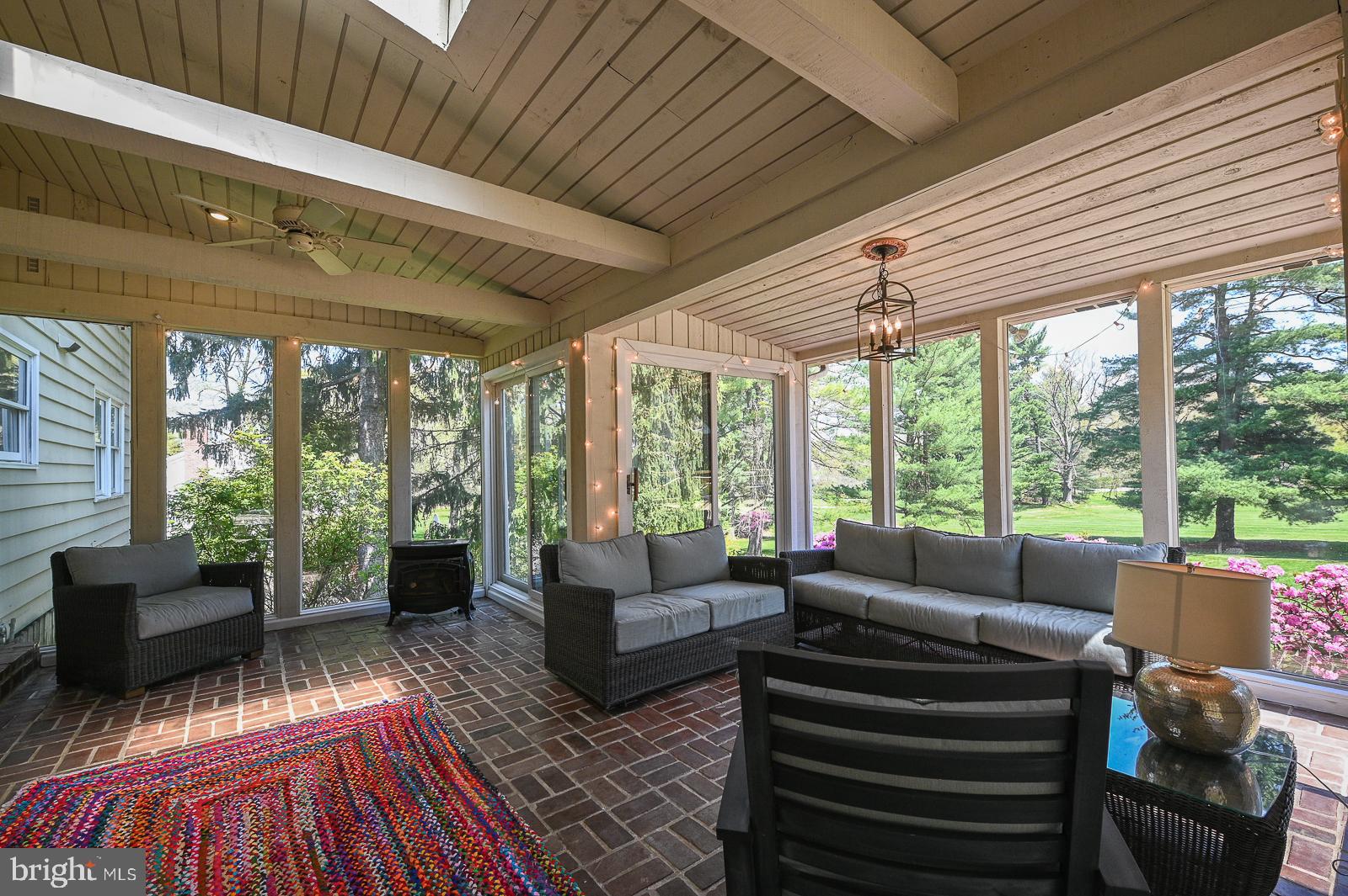 GLENHARDIE - Residential
