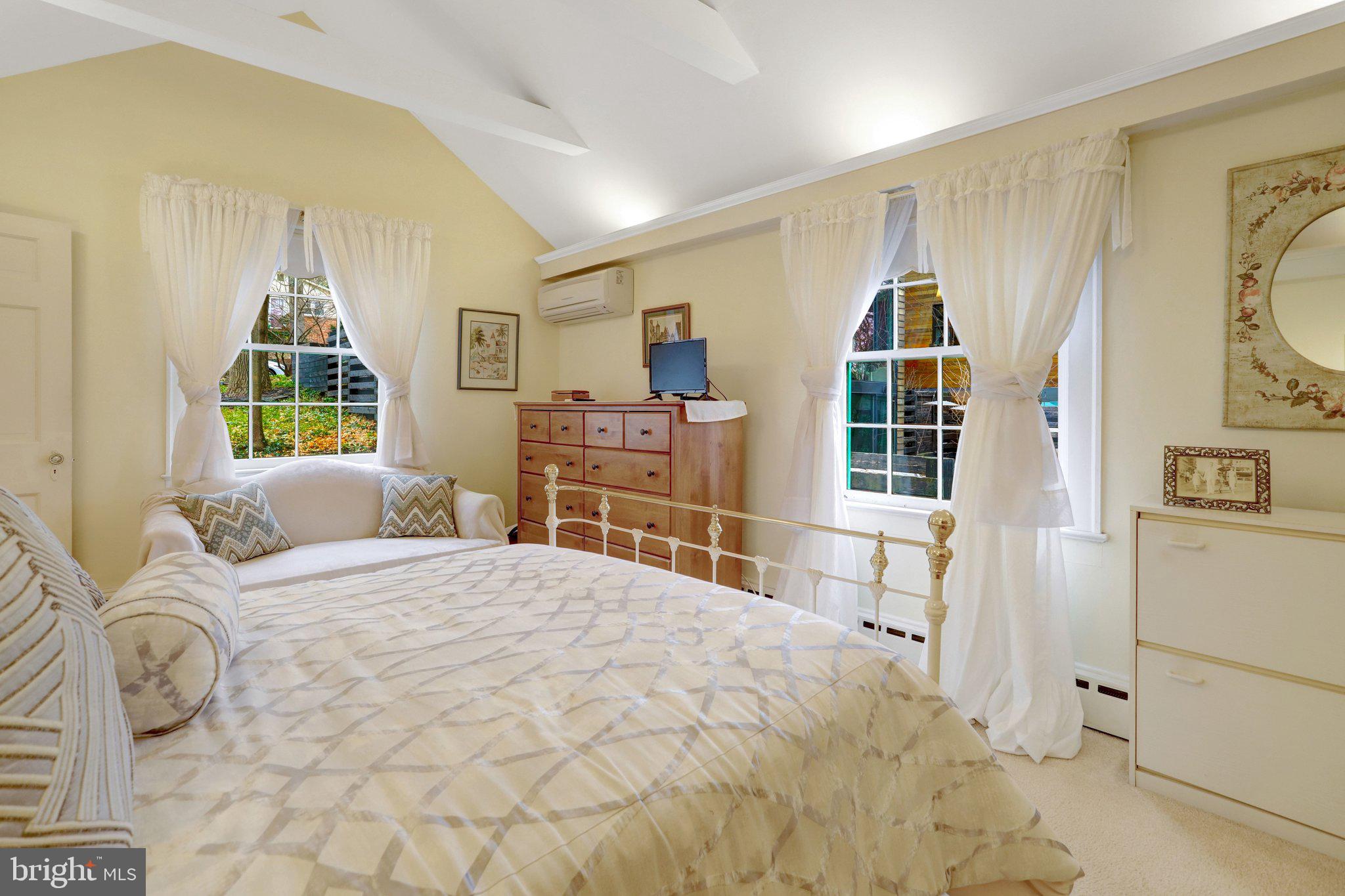 LYON PARK - Residential