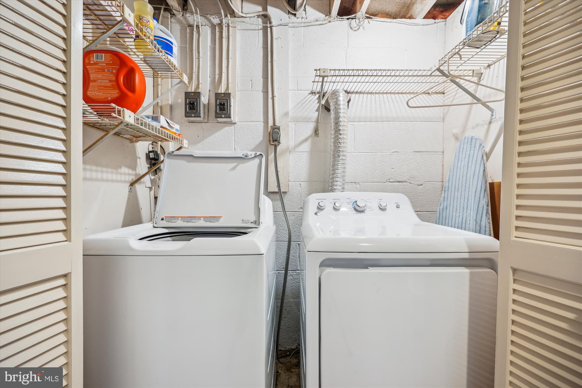 POTOMAC WOODS - Residential