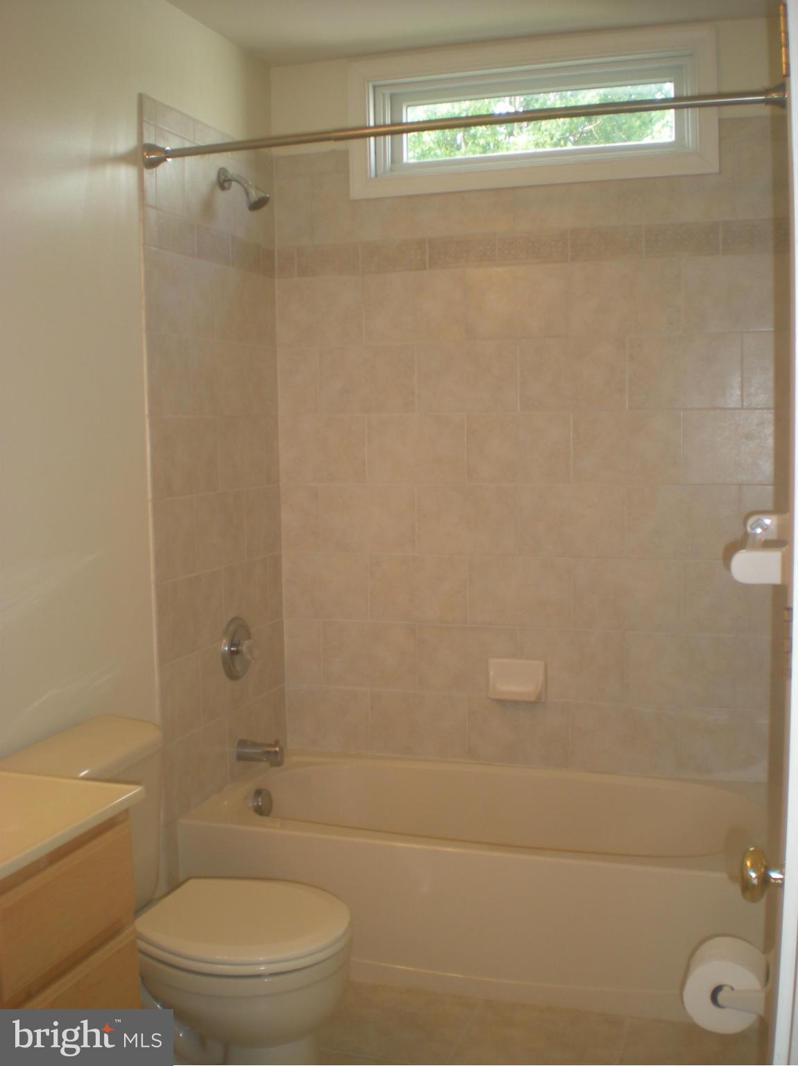 CRANBERRY HILL - Residential Lease