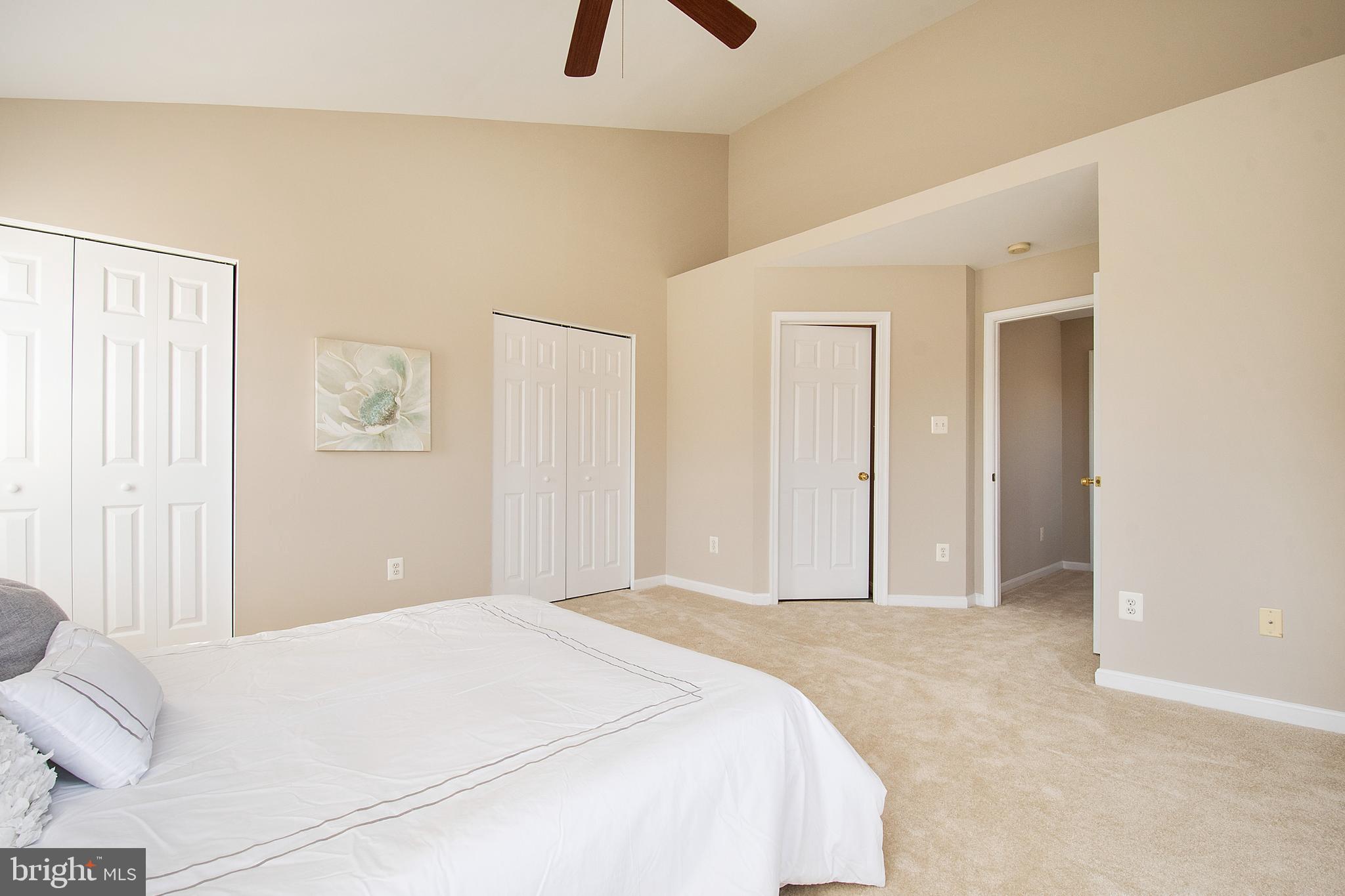 SOUTH RIDING - Residential