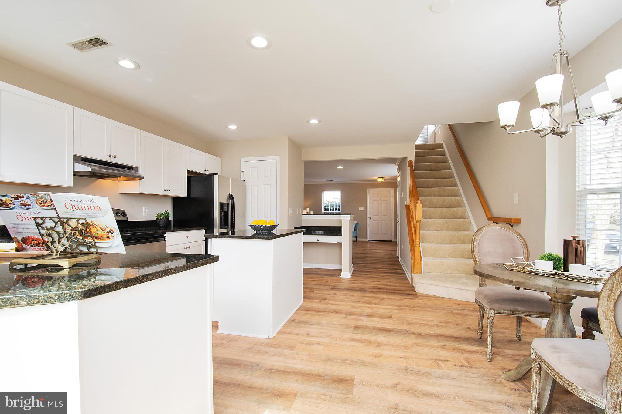 SOUTH RIDING - Residential