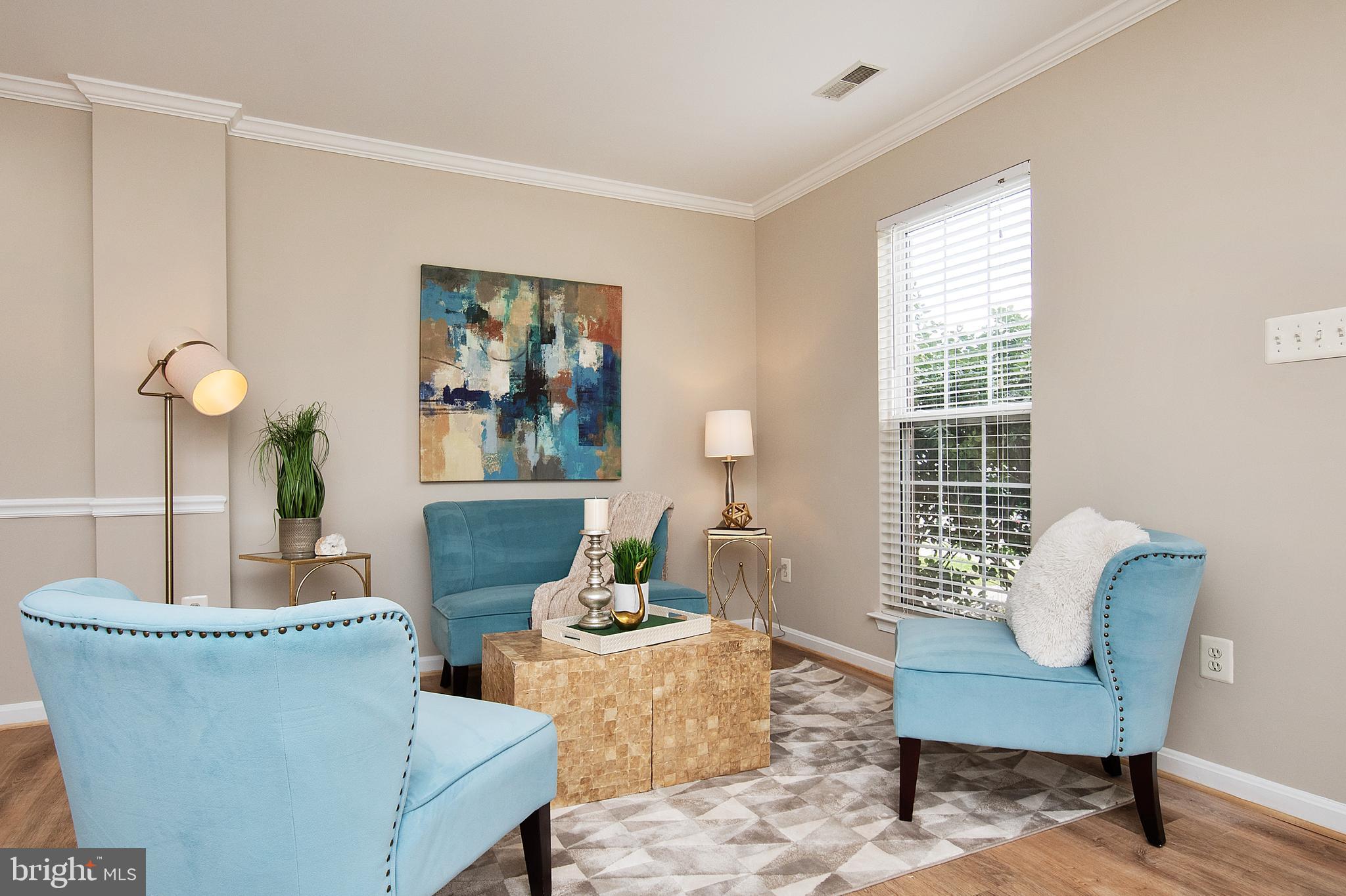 SOUTH RIDING - Residential