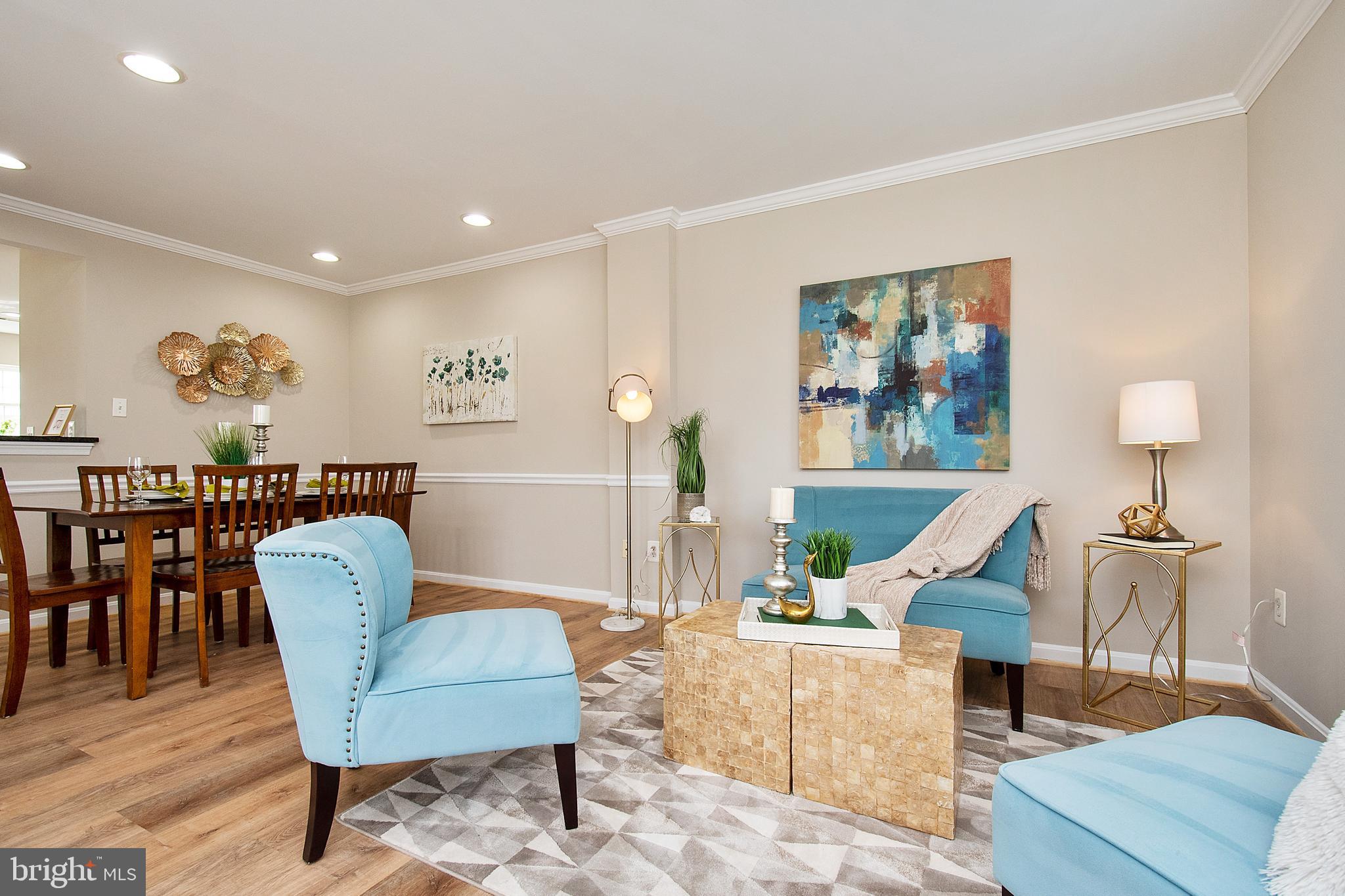 SOUTH RIDING - Residential