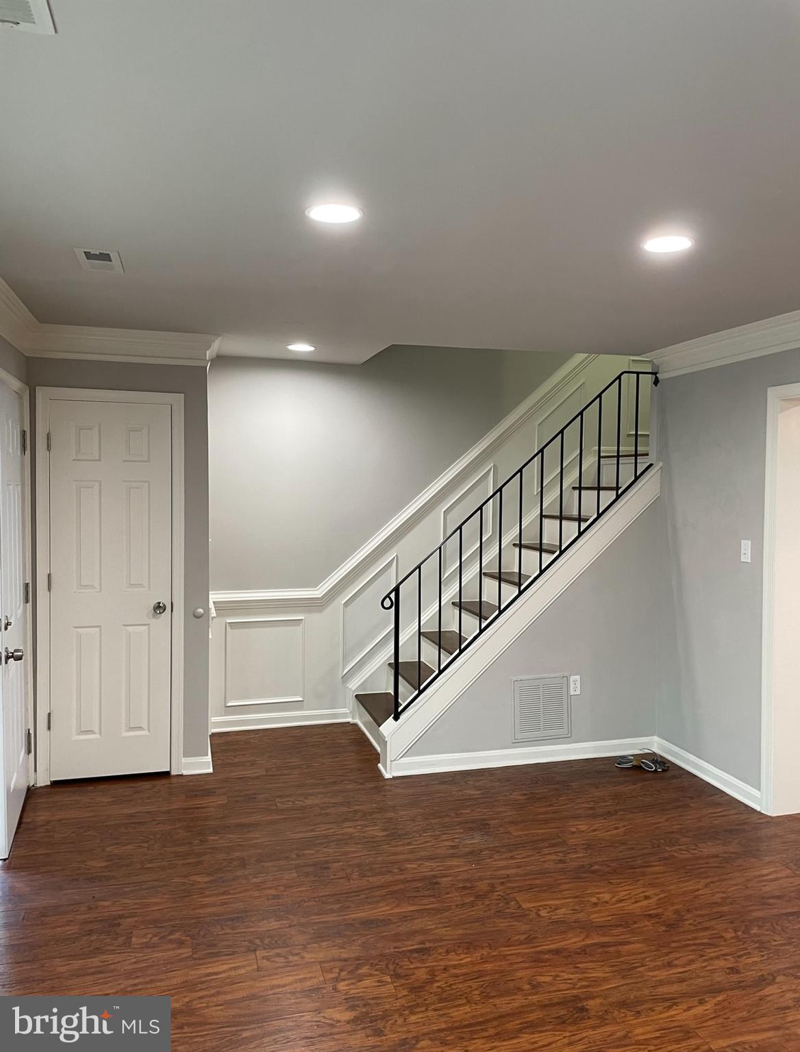 BROOKWOOD - Residential Lease