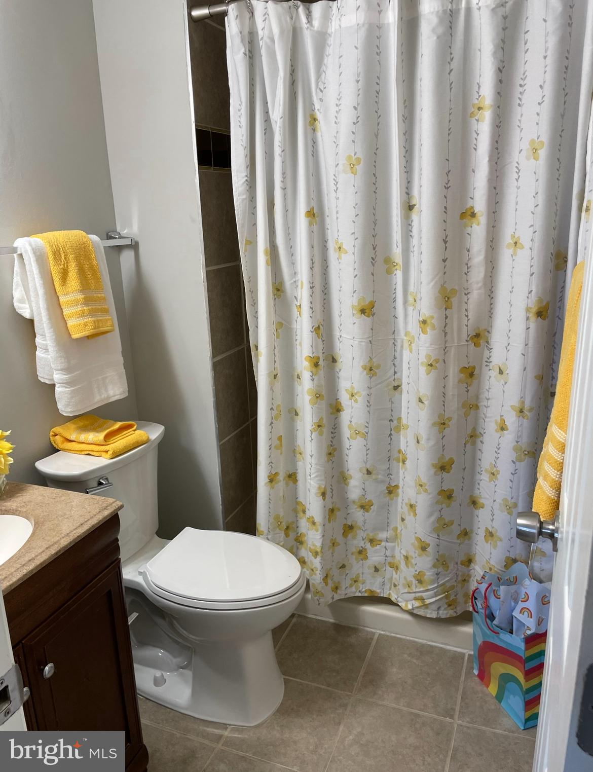 BROOKWOOD - Residential Lease