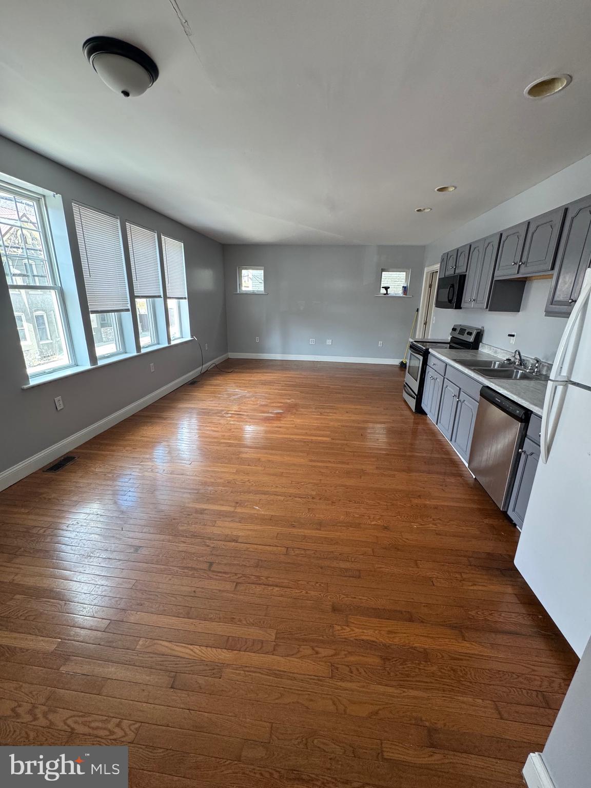 301 BALTIMORE AVENUE