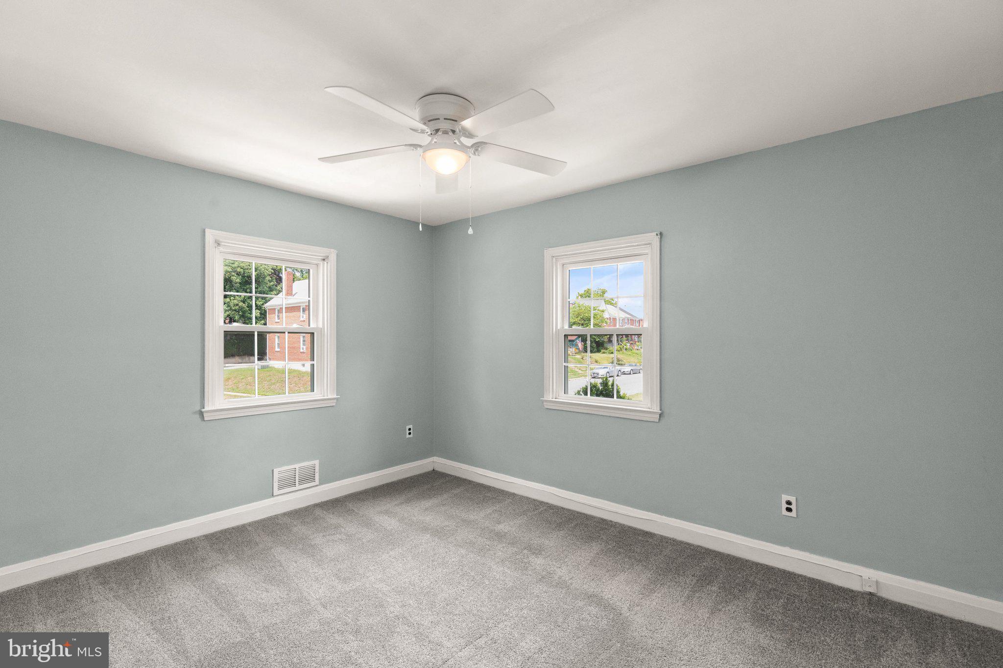 RIDGELEIGH - Residential