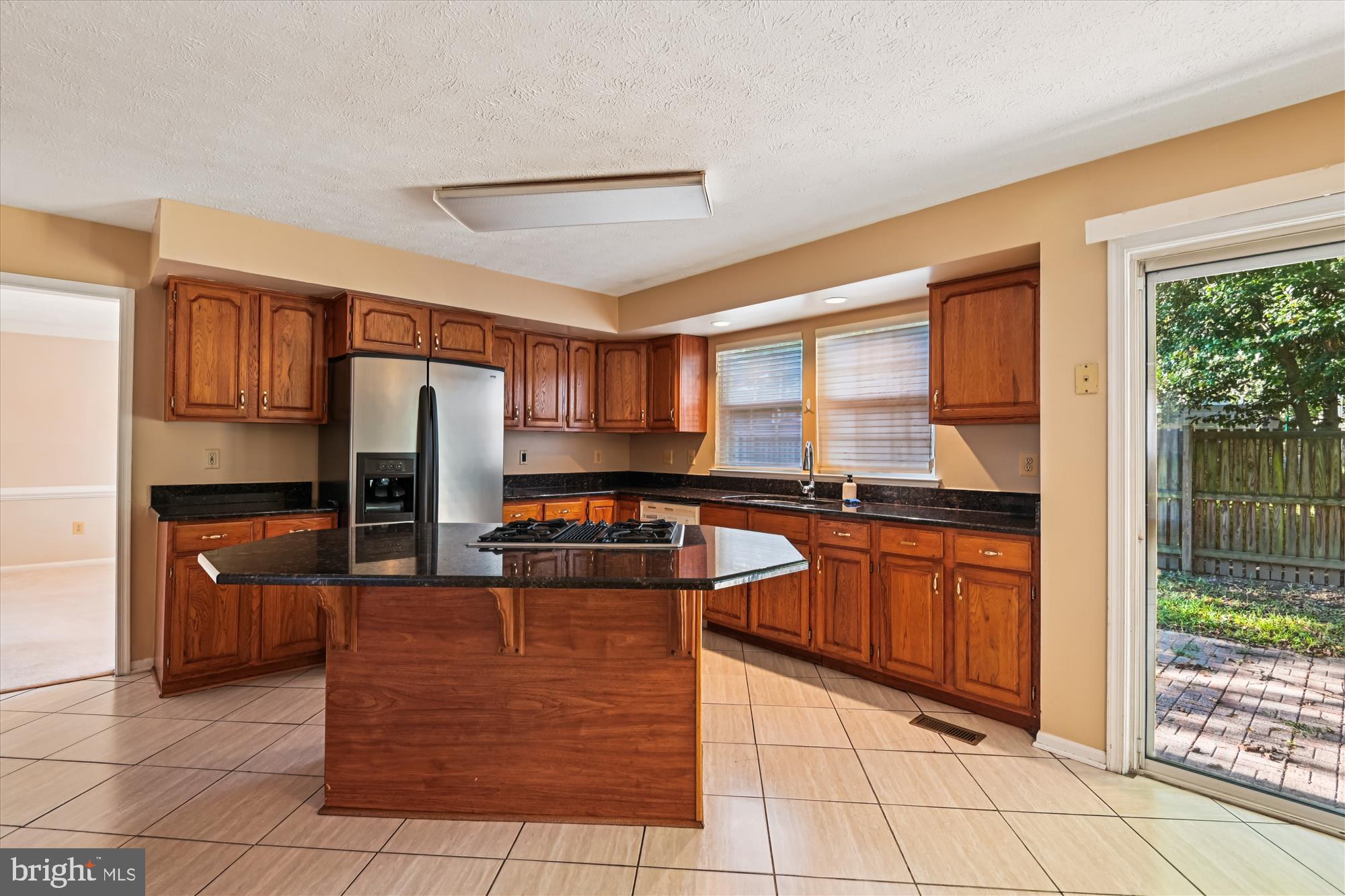 CROFTON WOODS - Residential Lease