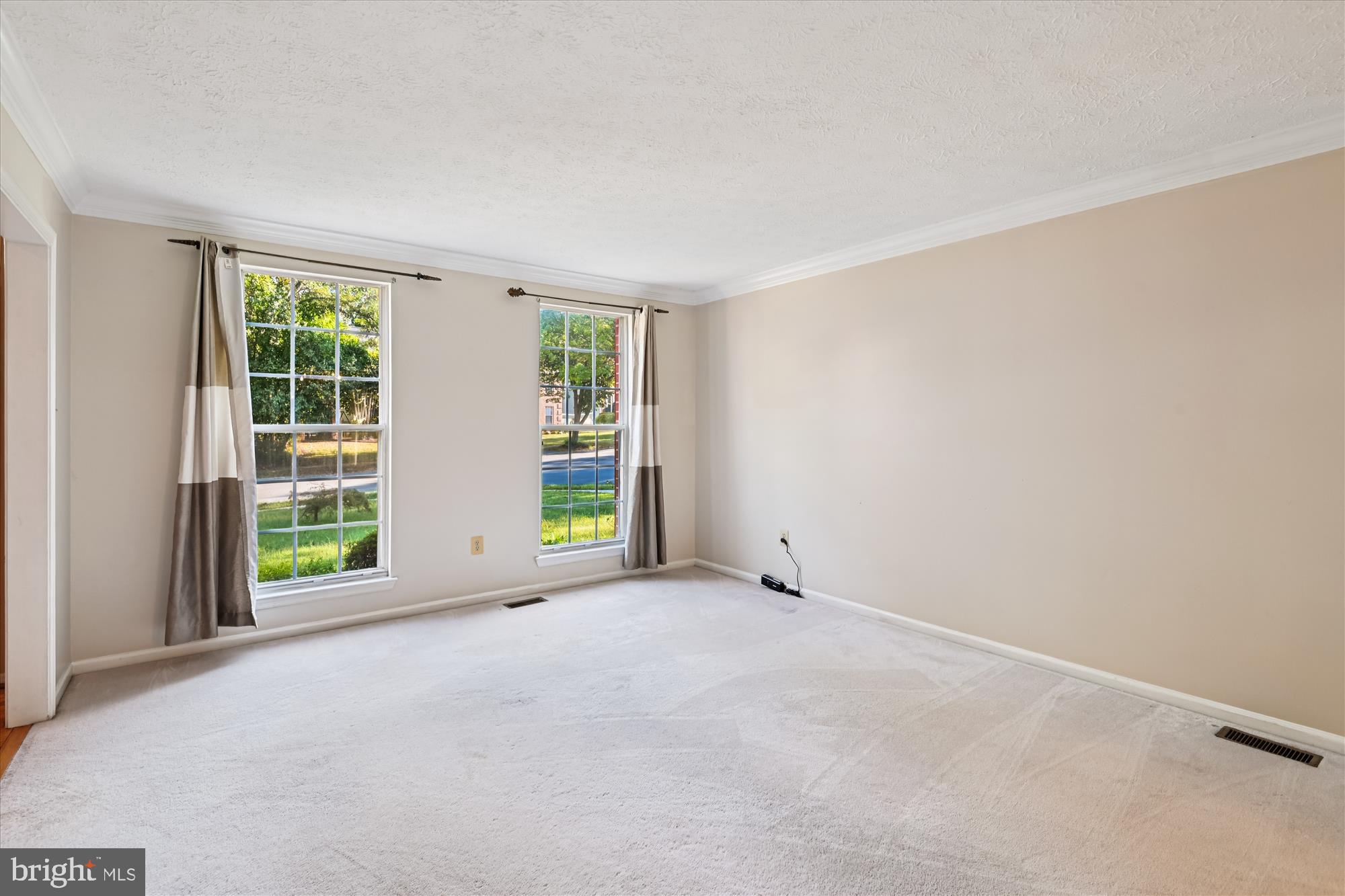 2111 CROSSGATE DRIVE