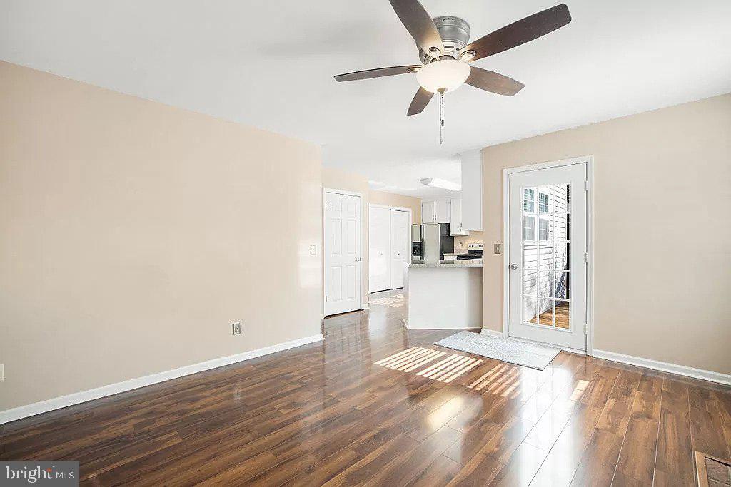 FARMINGTON HEIGHTS - Residential