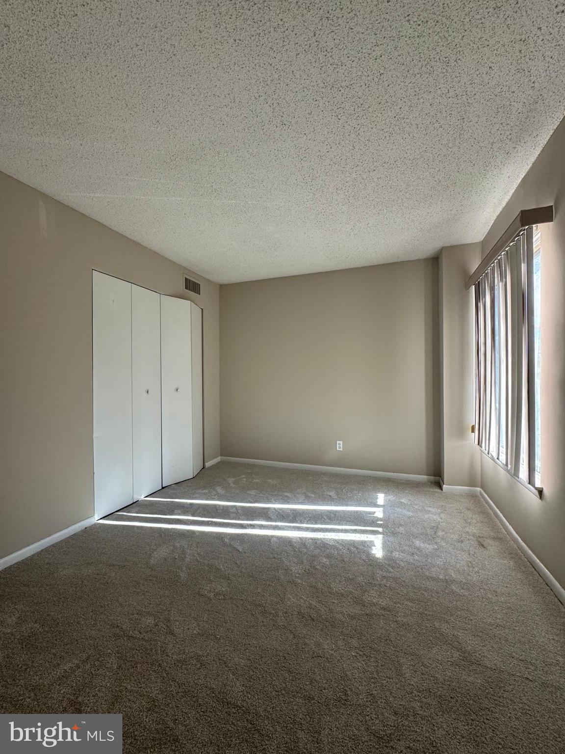 RACQUET CLUB - Residential