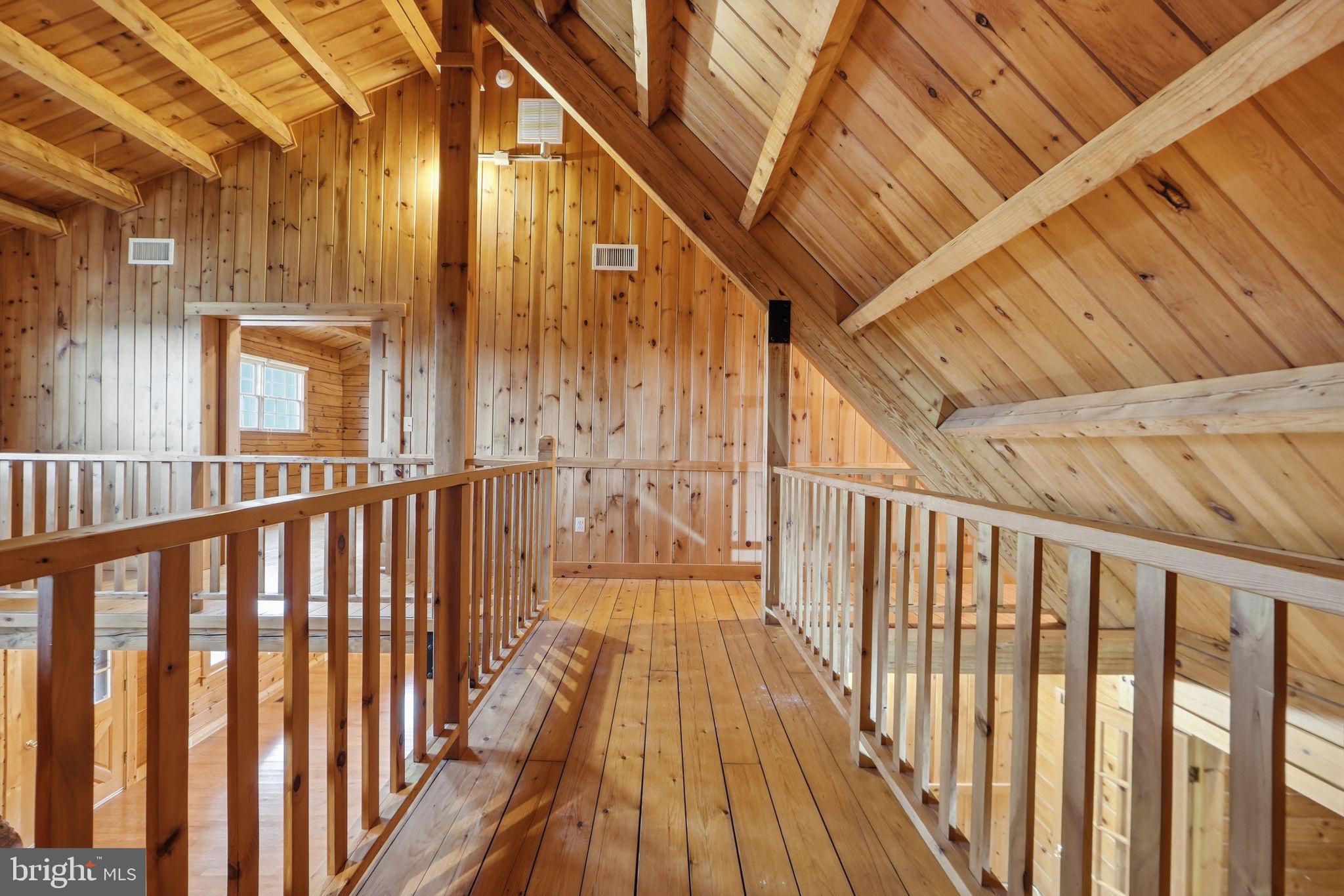 POOLESVILLE OUTSIDE - Residential