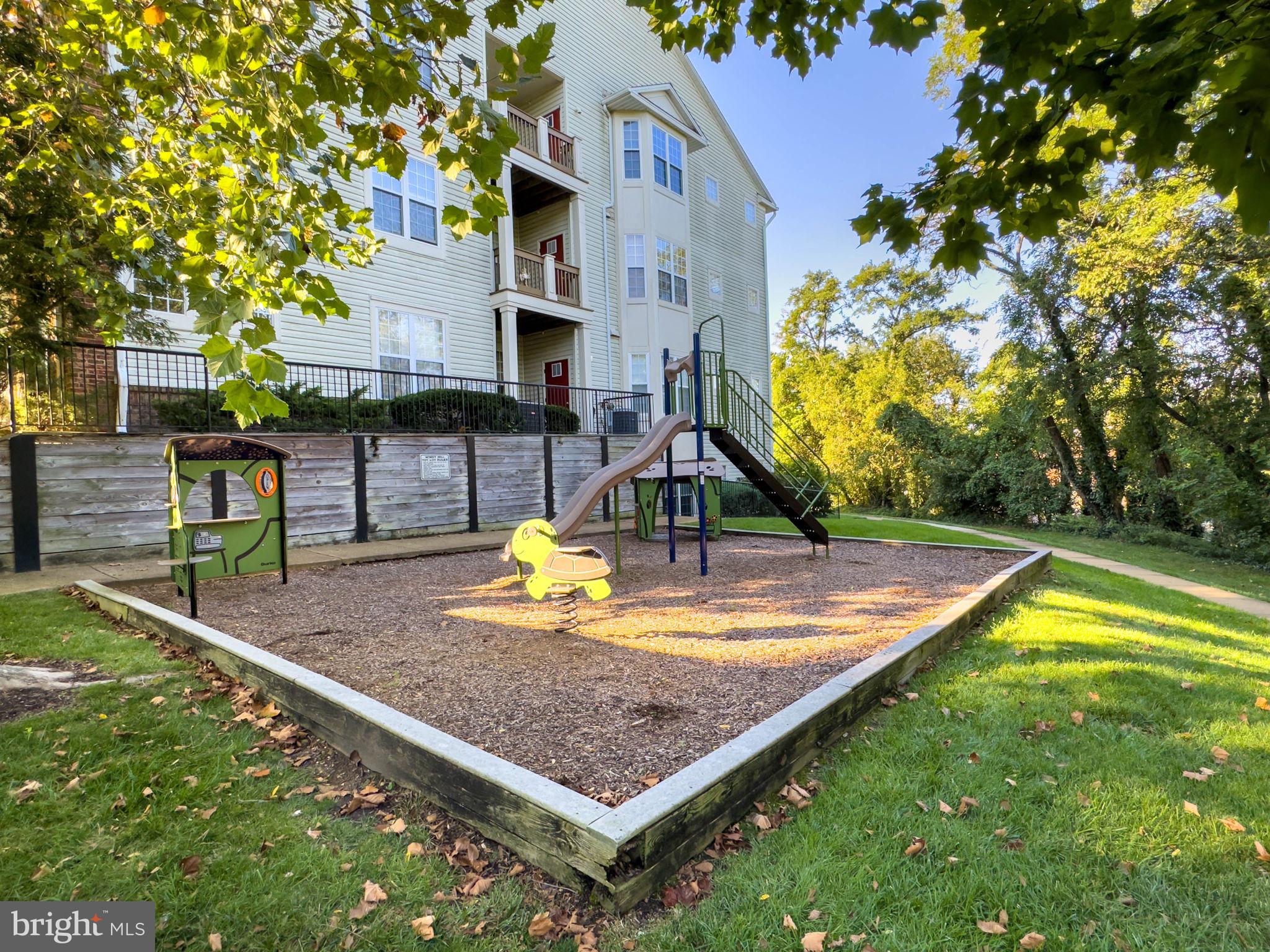 WINDY HILL - Residential