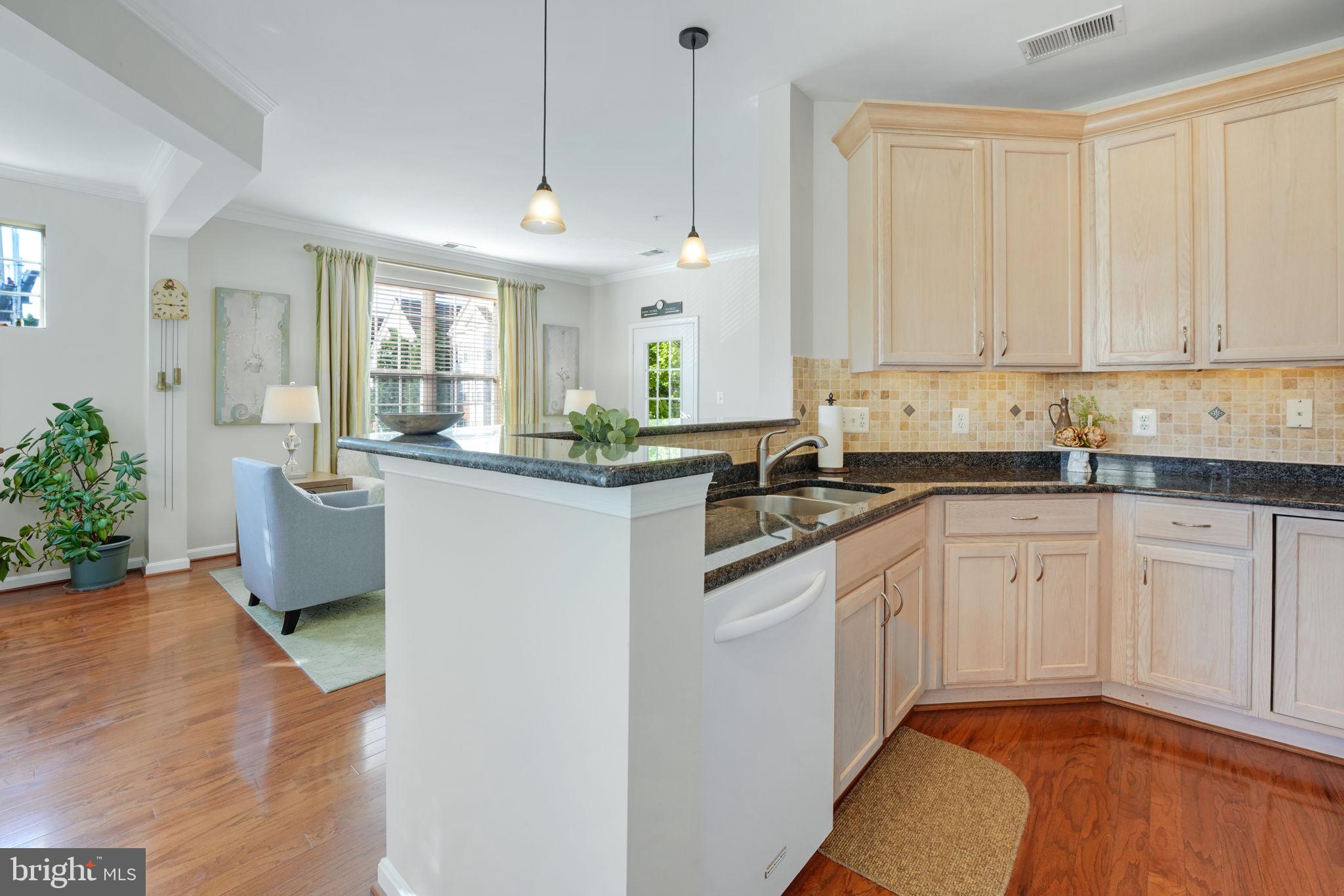 WINDY HILL - Residential