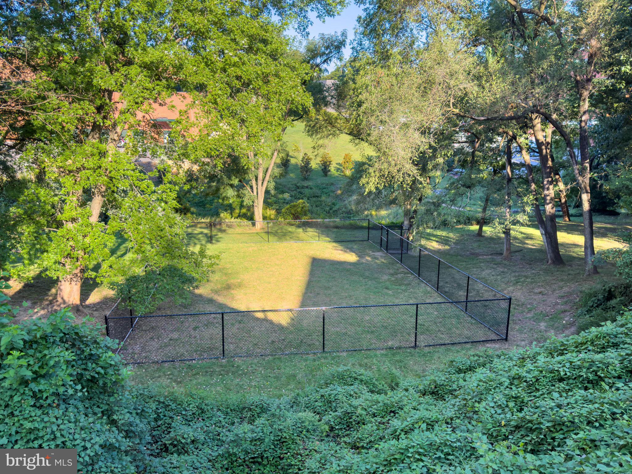 WINDY HILL - Residential