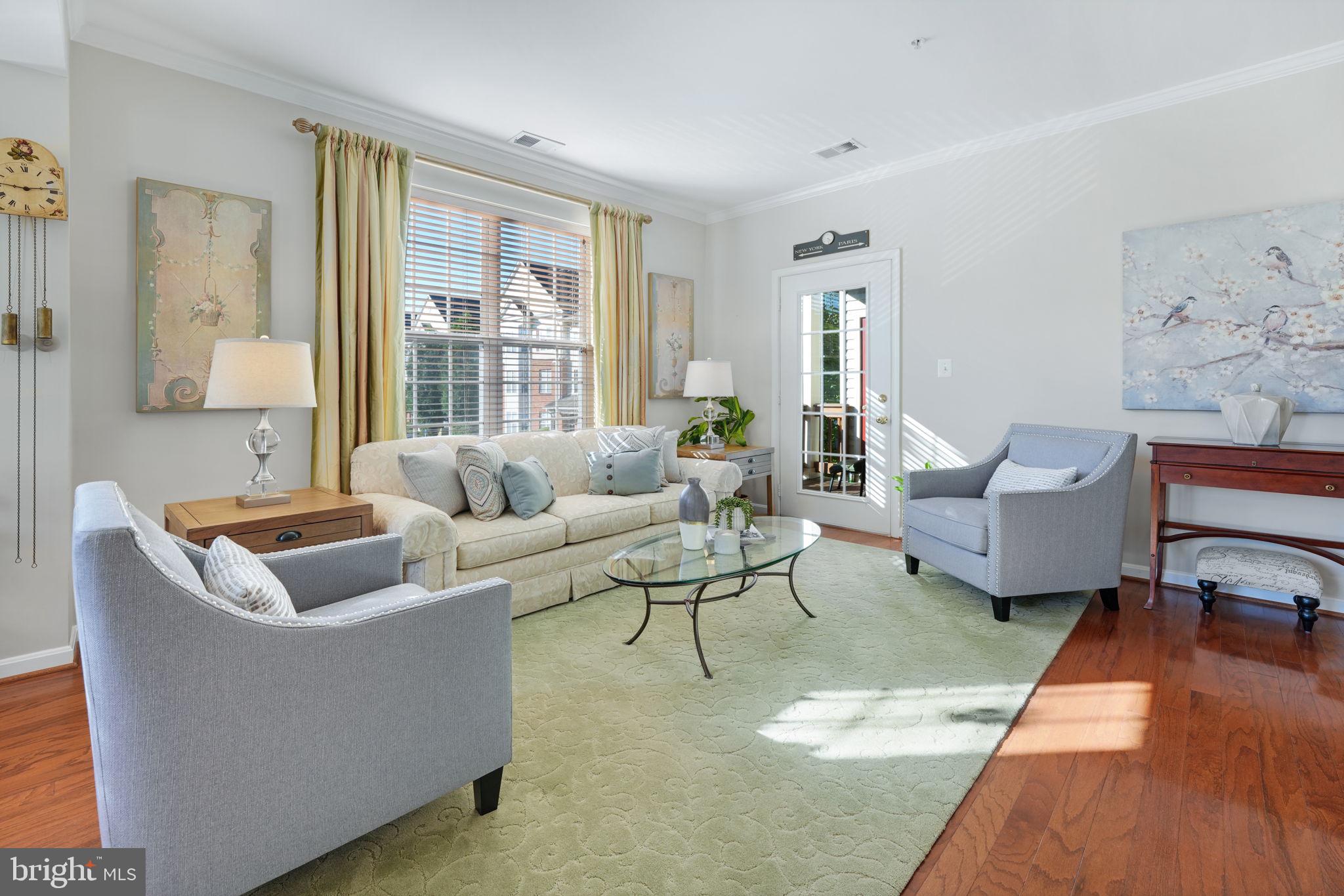 WINDY HILL - Residential