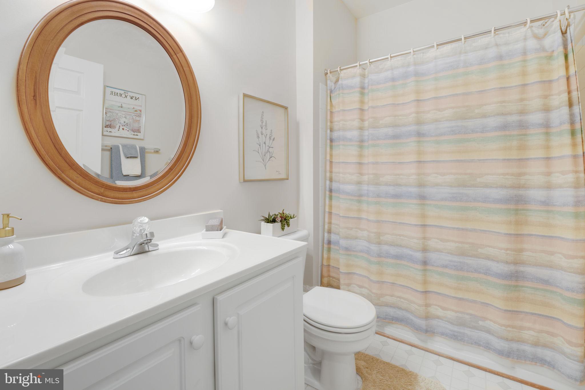 WINDY HILL - Residential