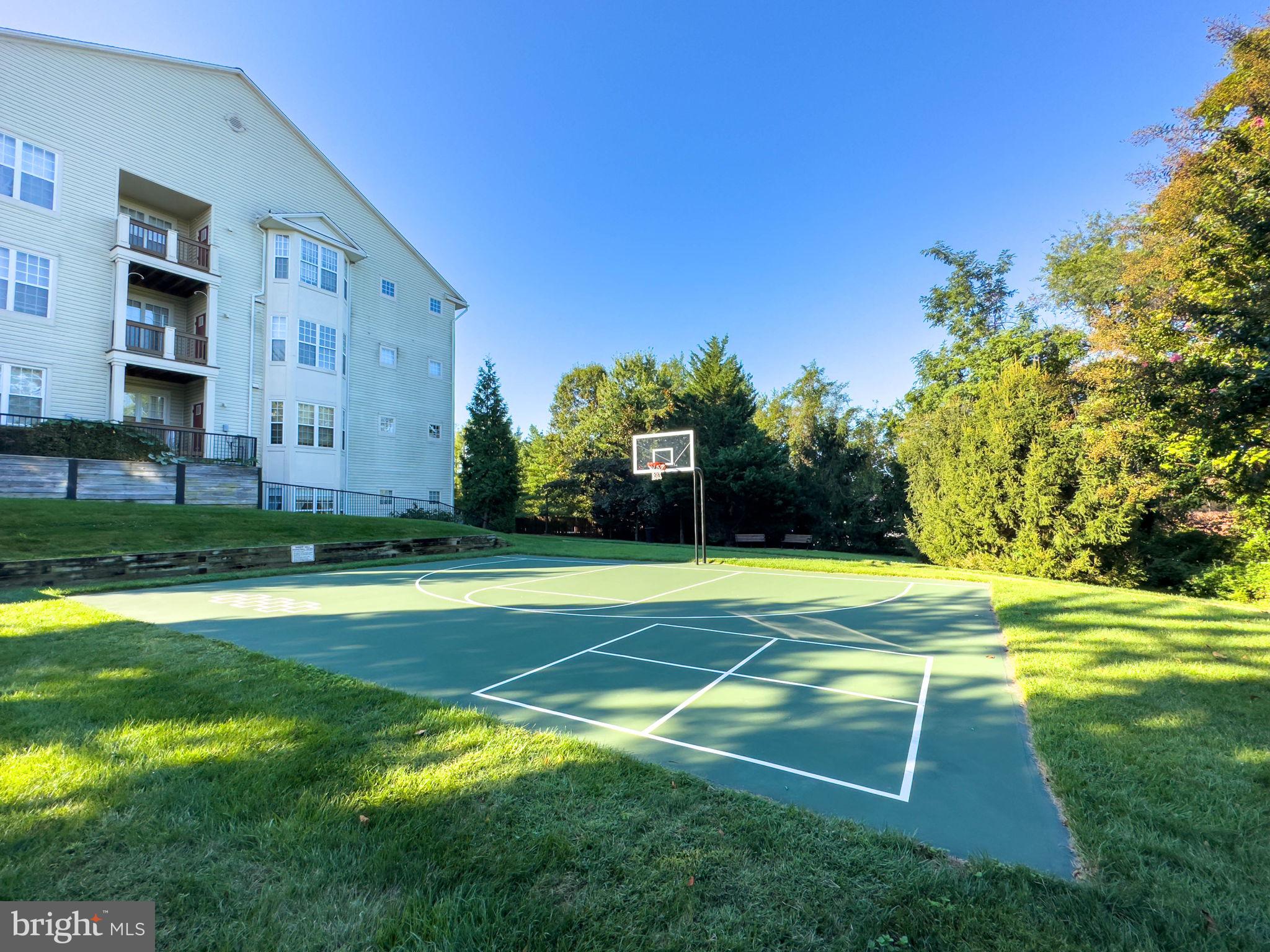 WINDY HILL - Residential