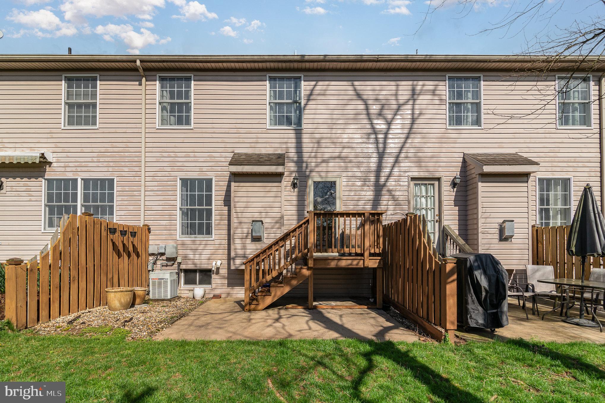 WHELAN CROSSING - Residential