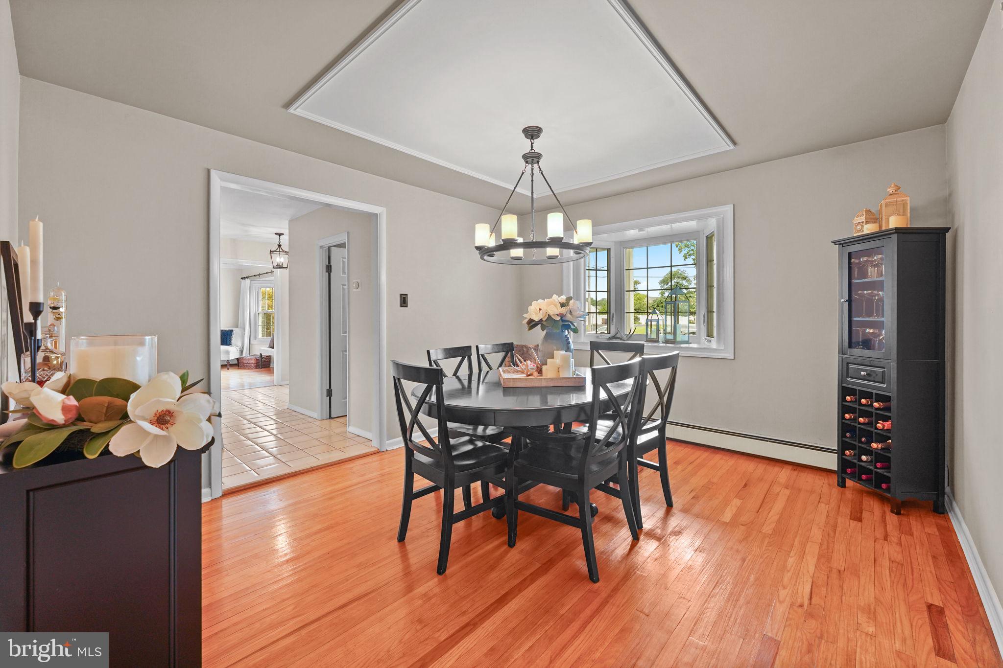 BELLE AIRE - Residential