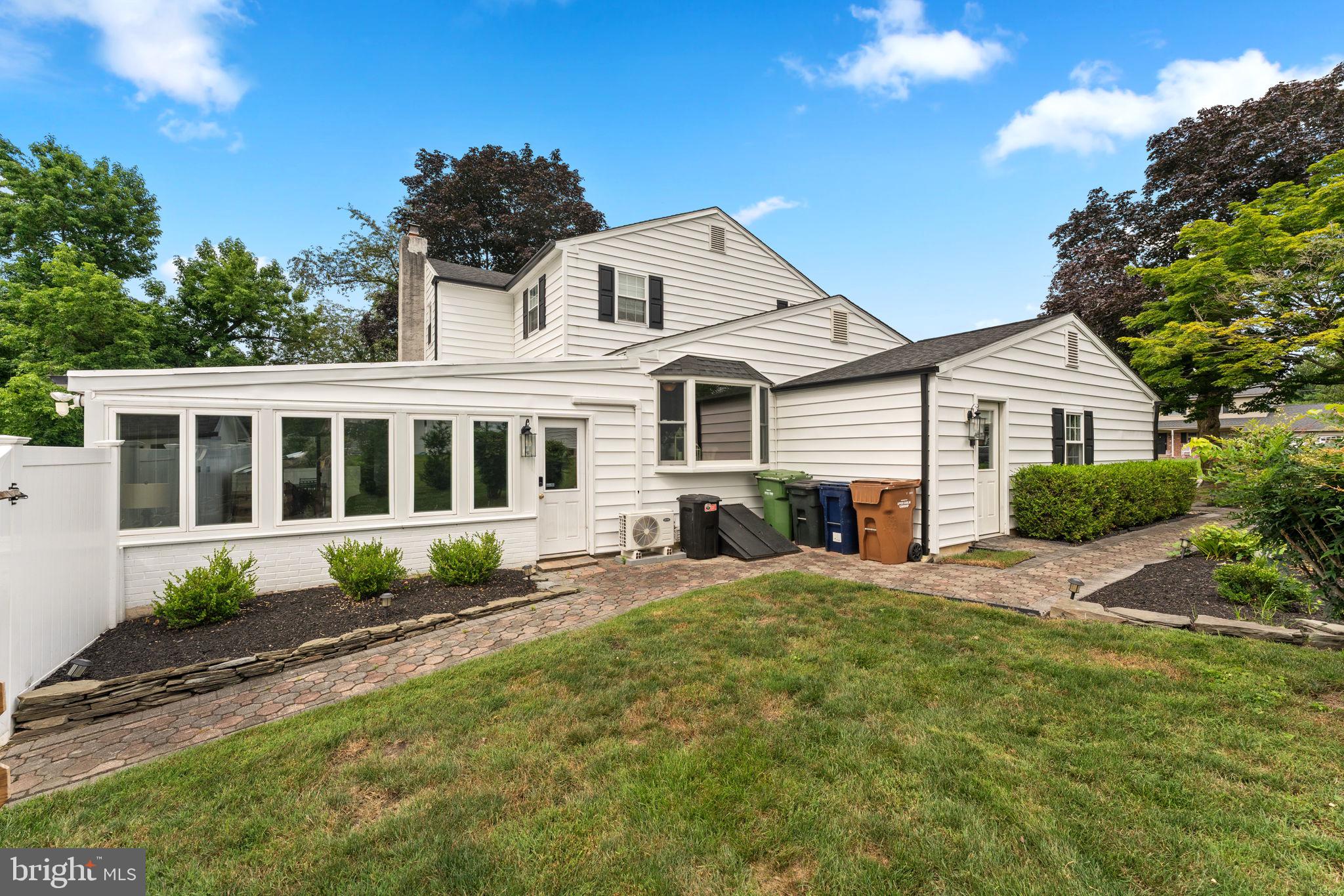 BELLE AIRE - Residential