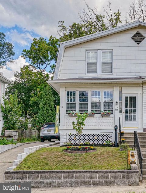 218 WALNUT STREET AUDUBON NJ 08106