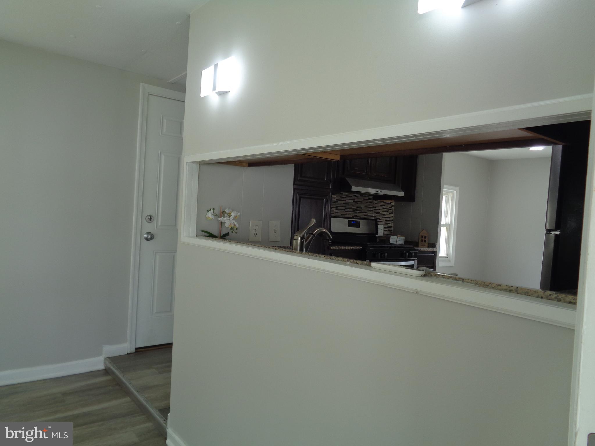 MIDDLE RIVER - Residential