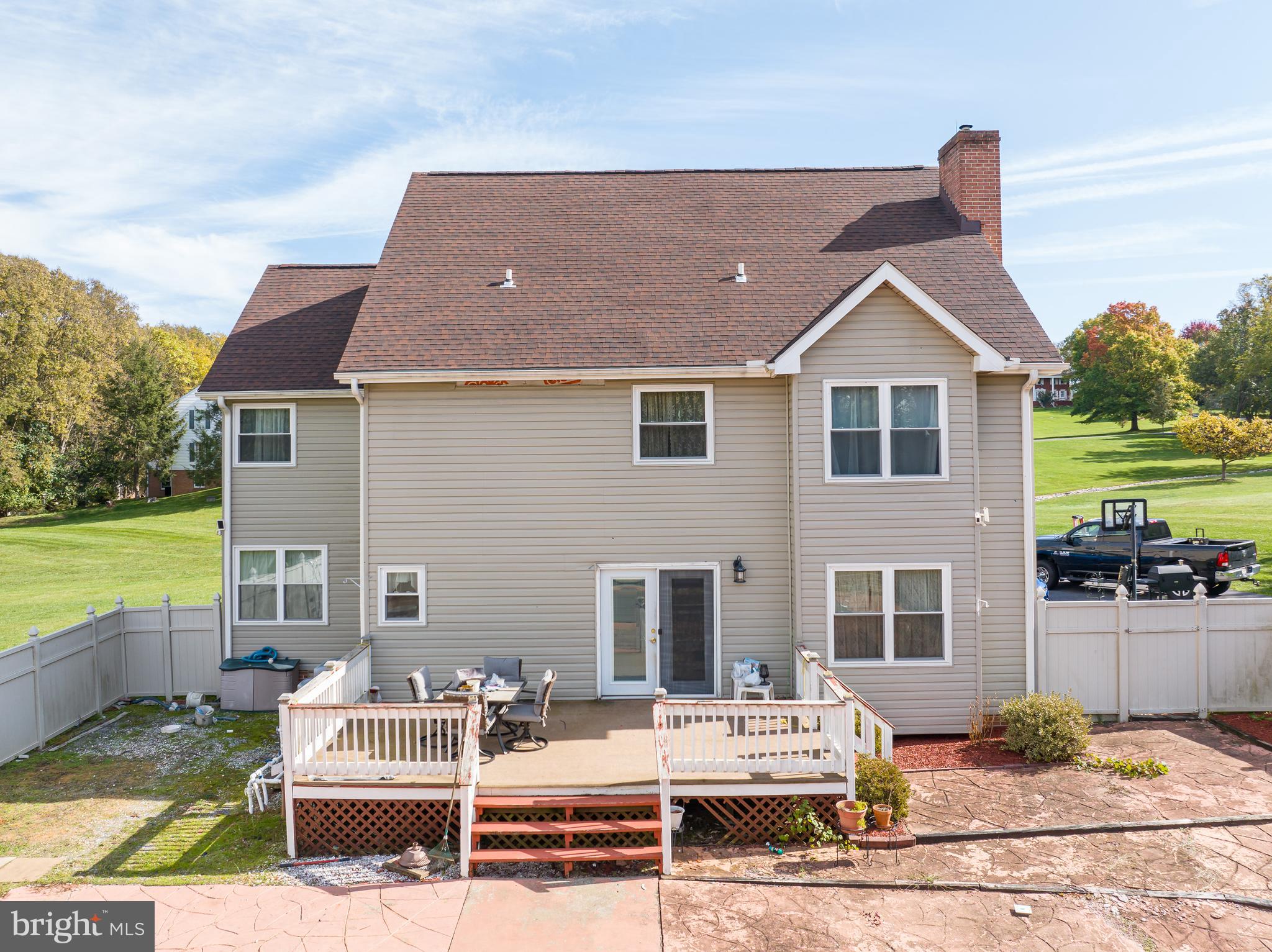 OAKLAND HEIGHTS - Residential