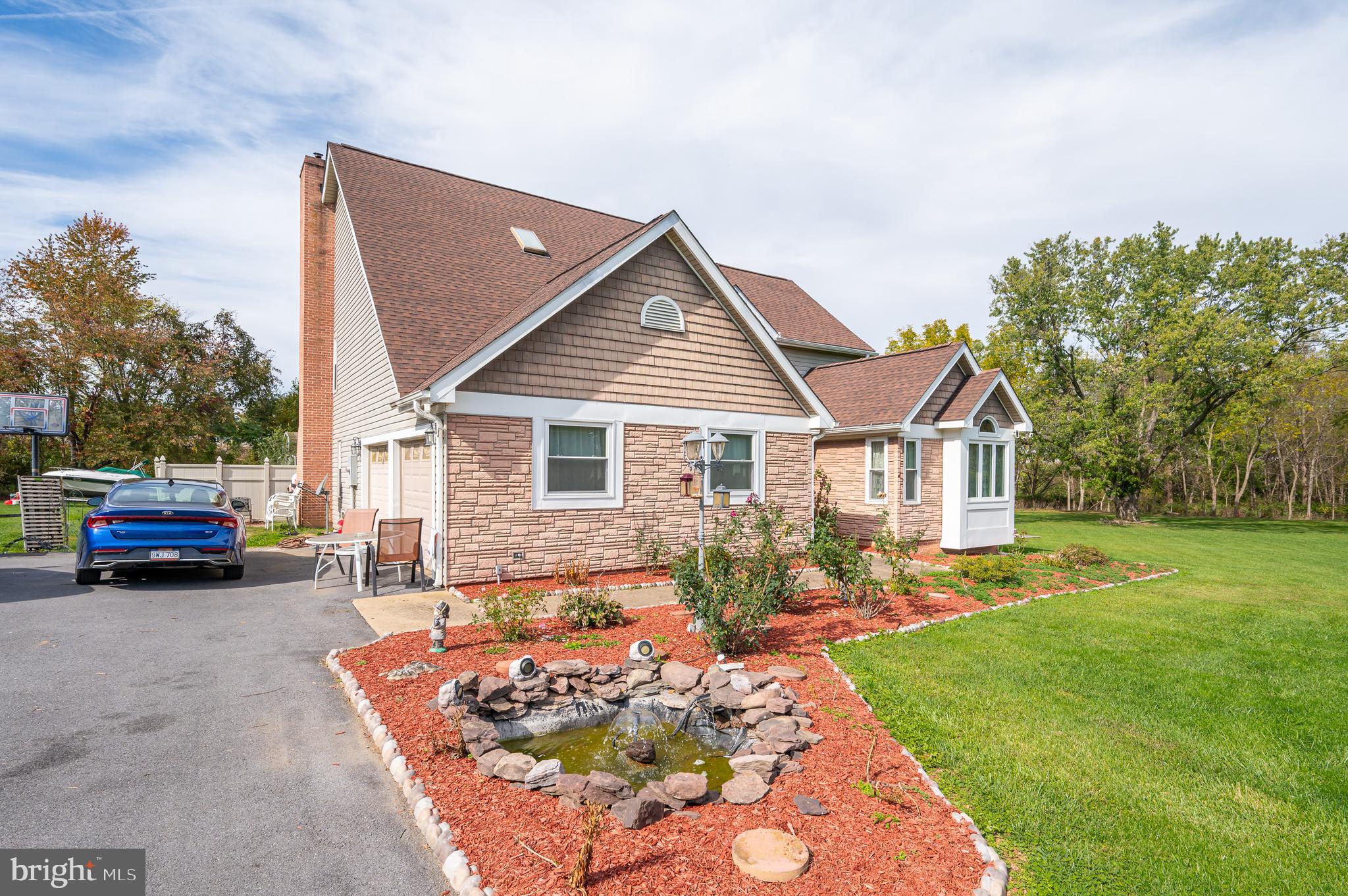 OAKLAND HEIGHTS - Residential