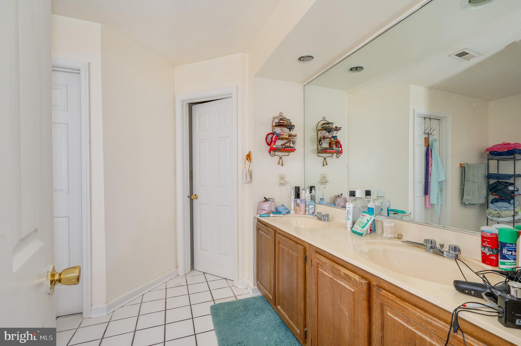 OAKLAND HEIGHTS - Residential