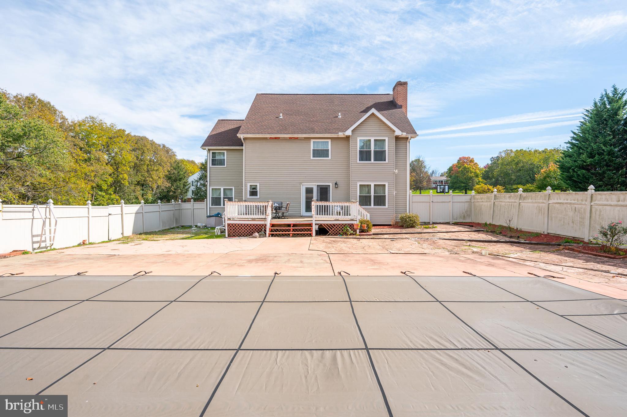 OAKLAND HEIGHTS - Residential