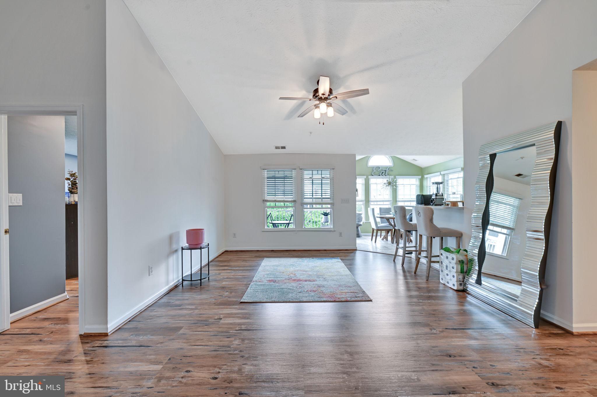 PINEY ORCHARD - Residential
