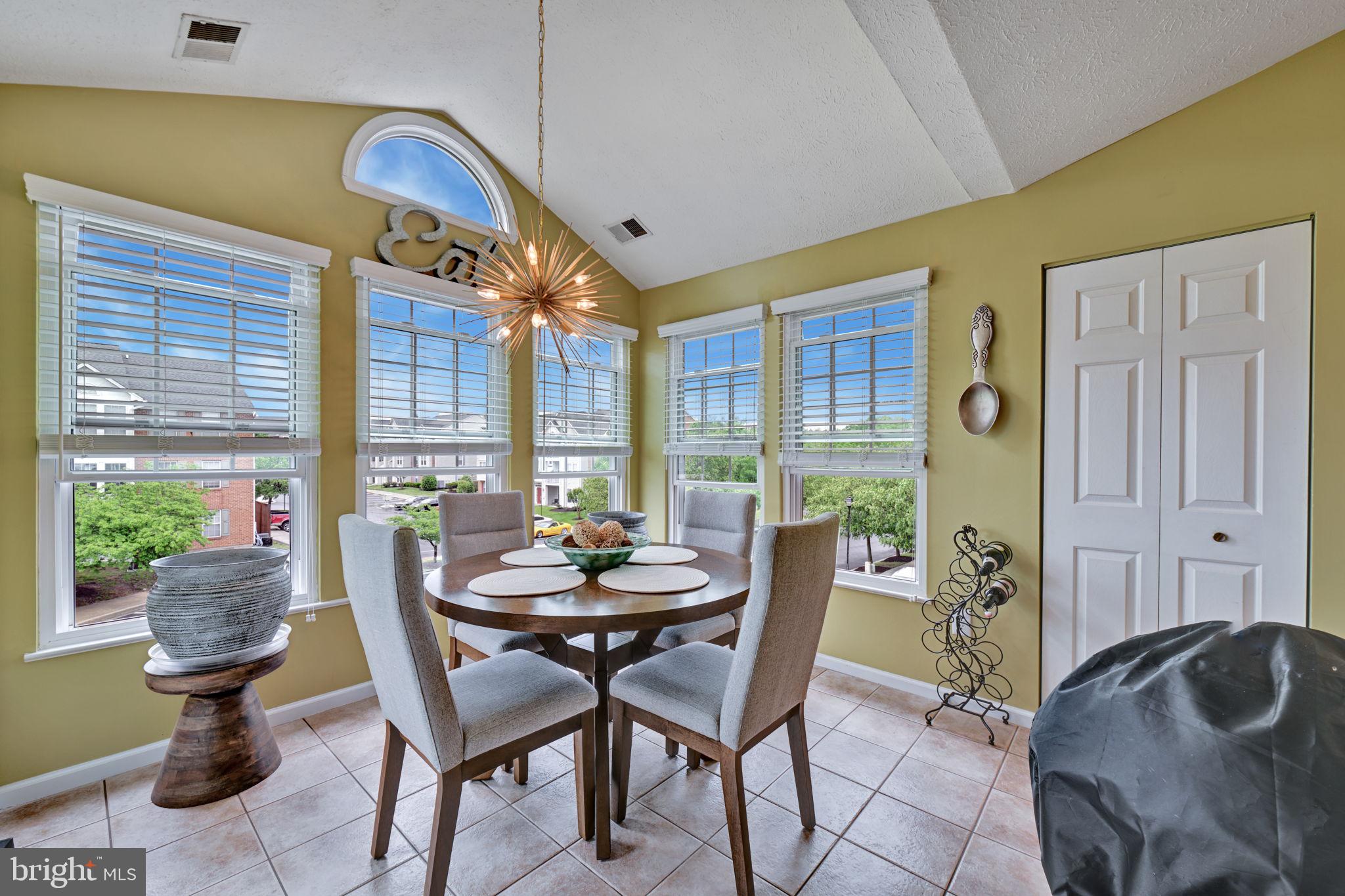 PINEY ORCHARD - Residential