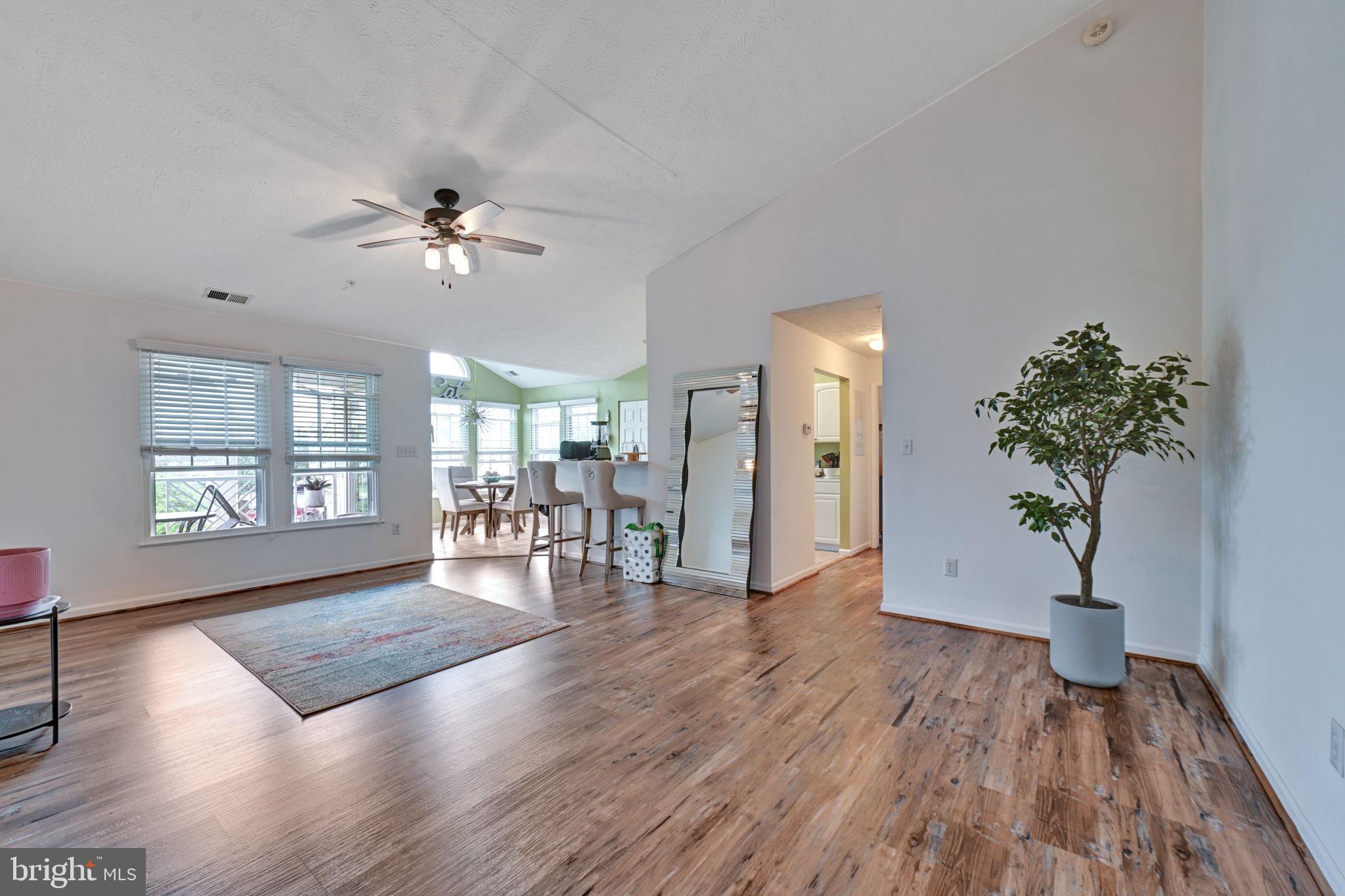 PINEY ORCHARD - Residential
