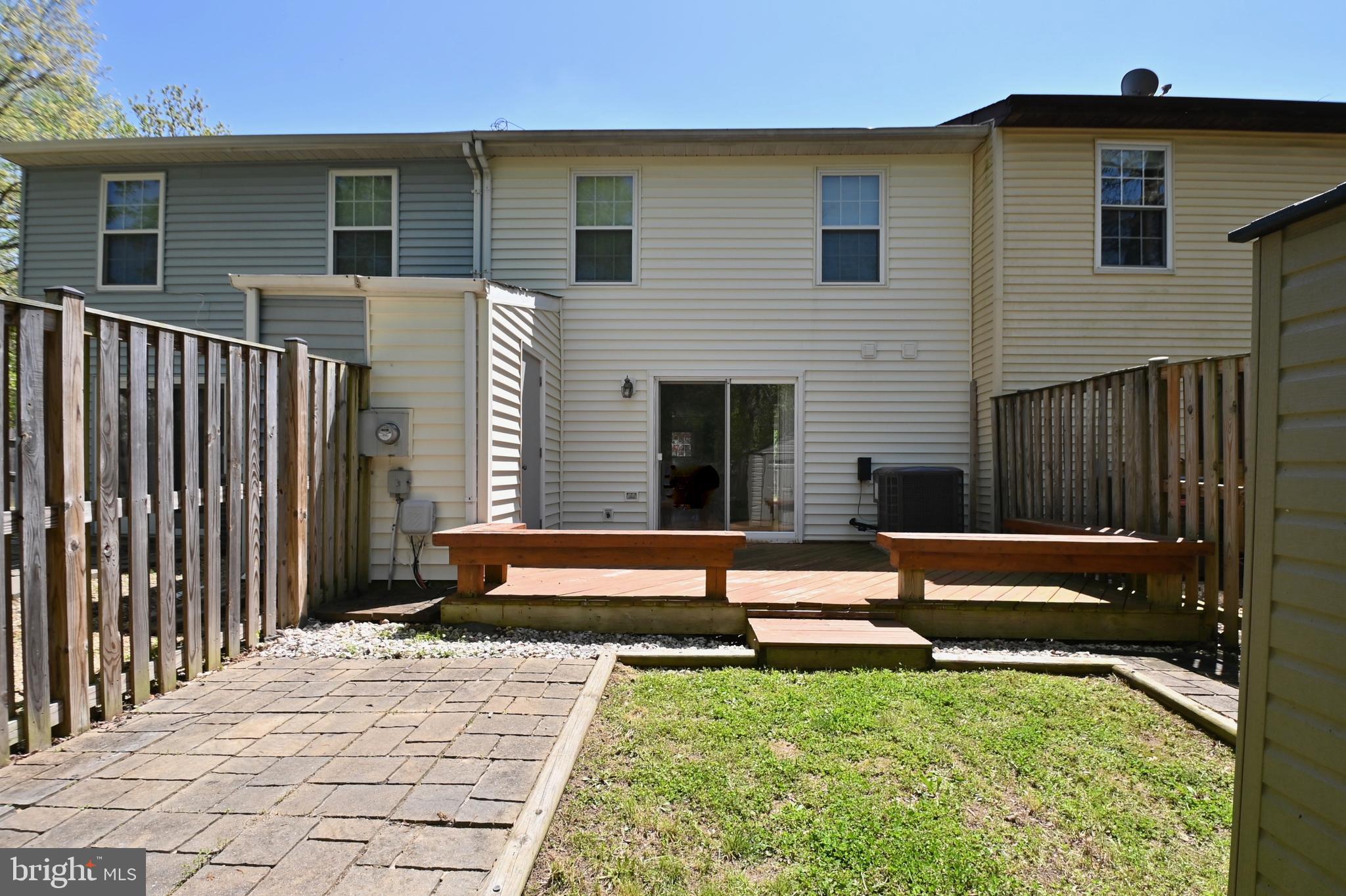 WHITE OAK VILLAGE SUB - Residential Lease