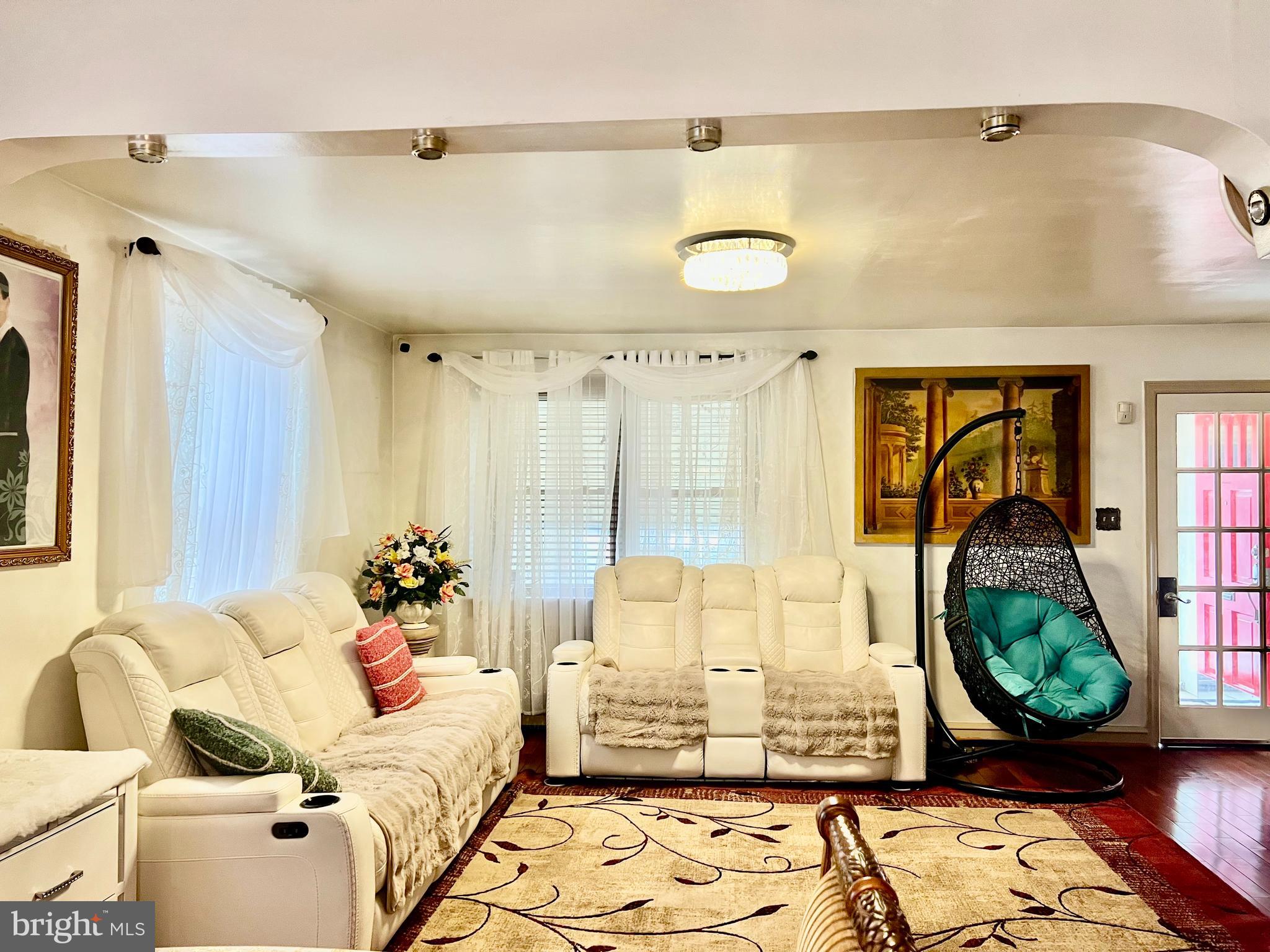 CASTOR GARDENS - Residential