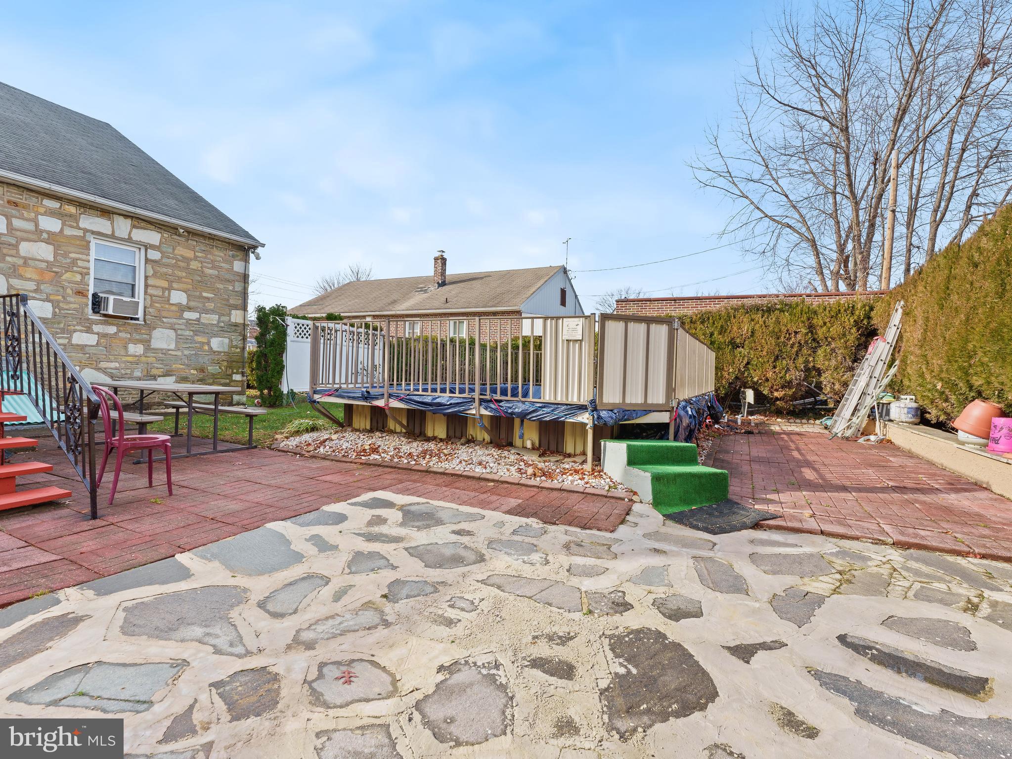 CASTOR GARDENS - Residential