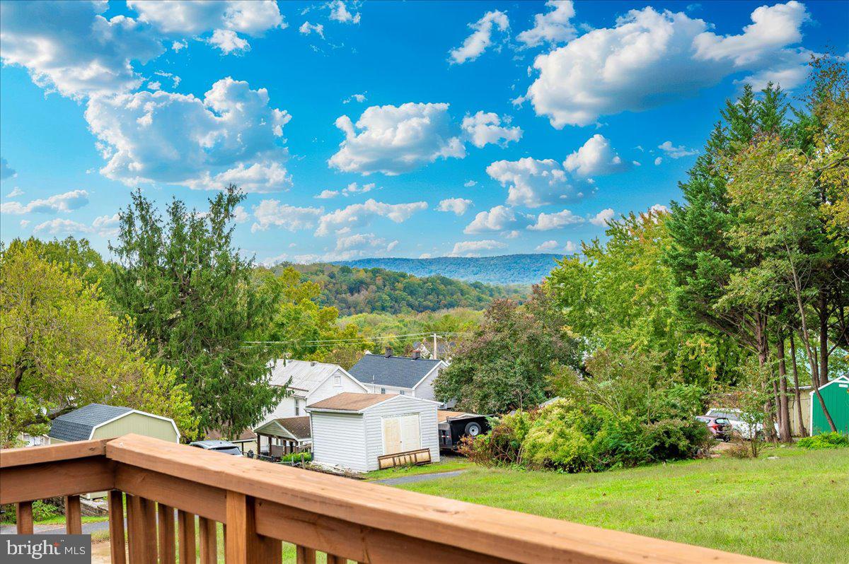 BRUNSWICK - Residential