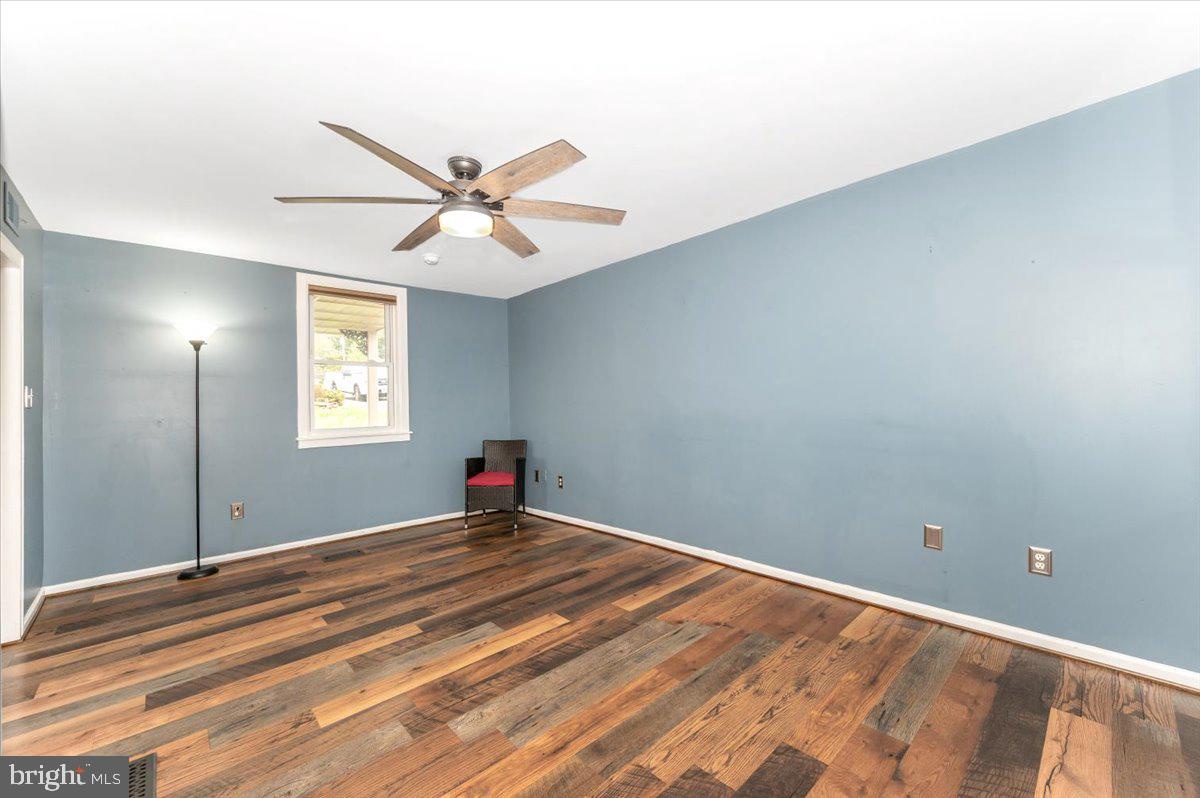 BRUNSWICK - Residential