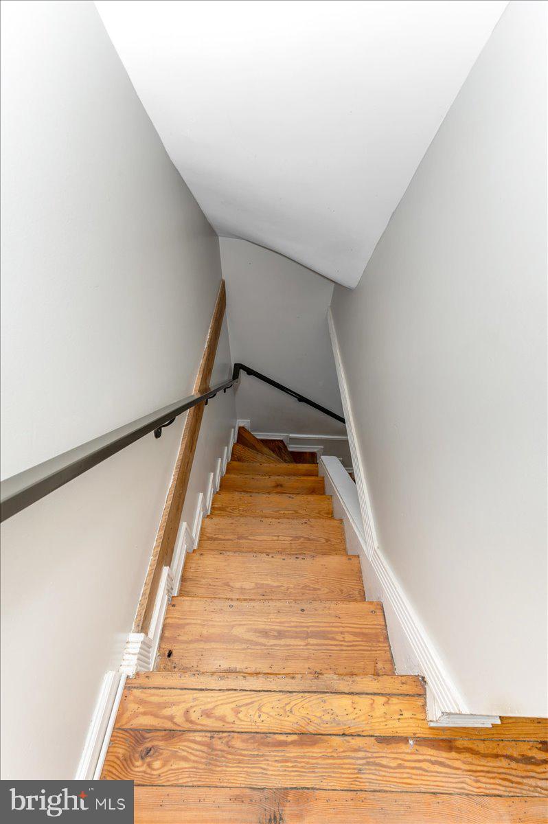 BRUNSWICK - Residential