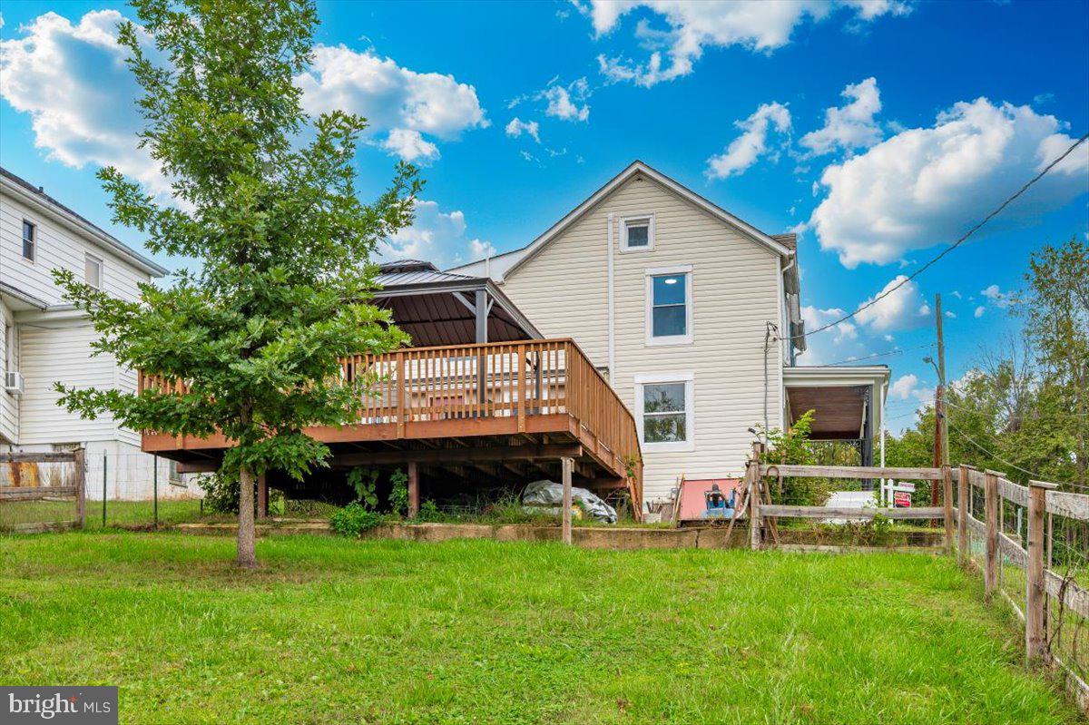 BRUNSWICK - Residential